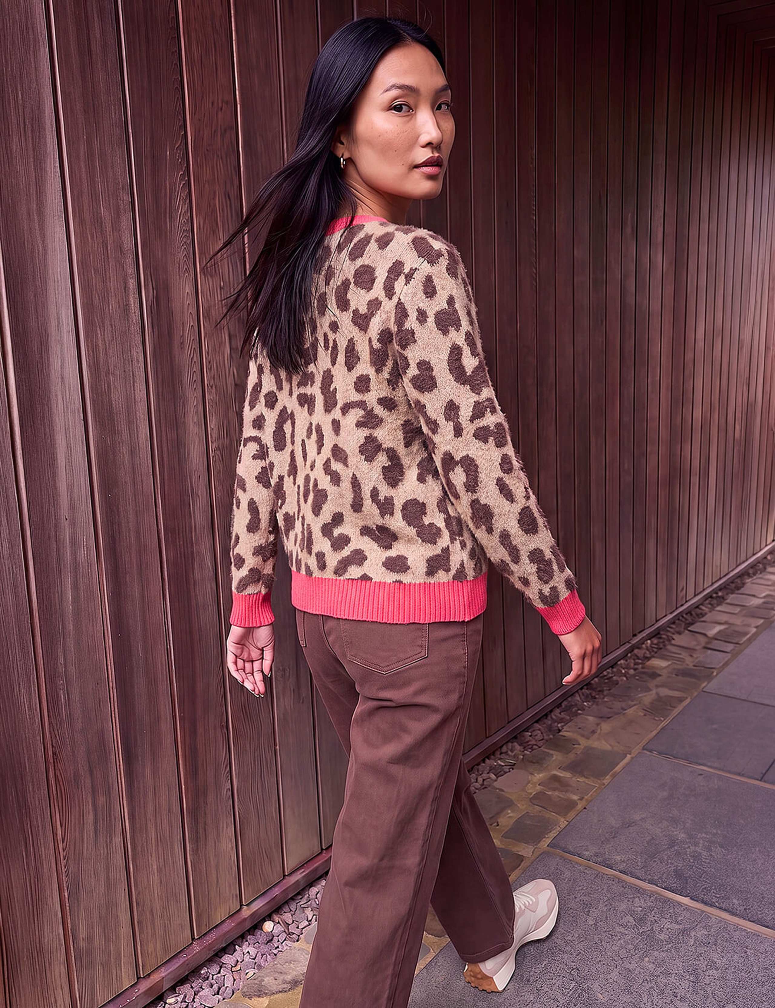 Rayon Blend Fluffy Animal Print Jumper 3 of 4