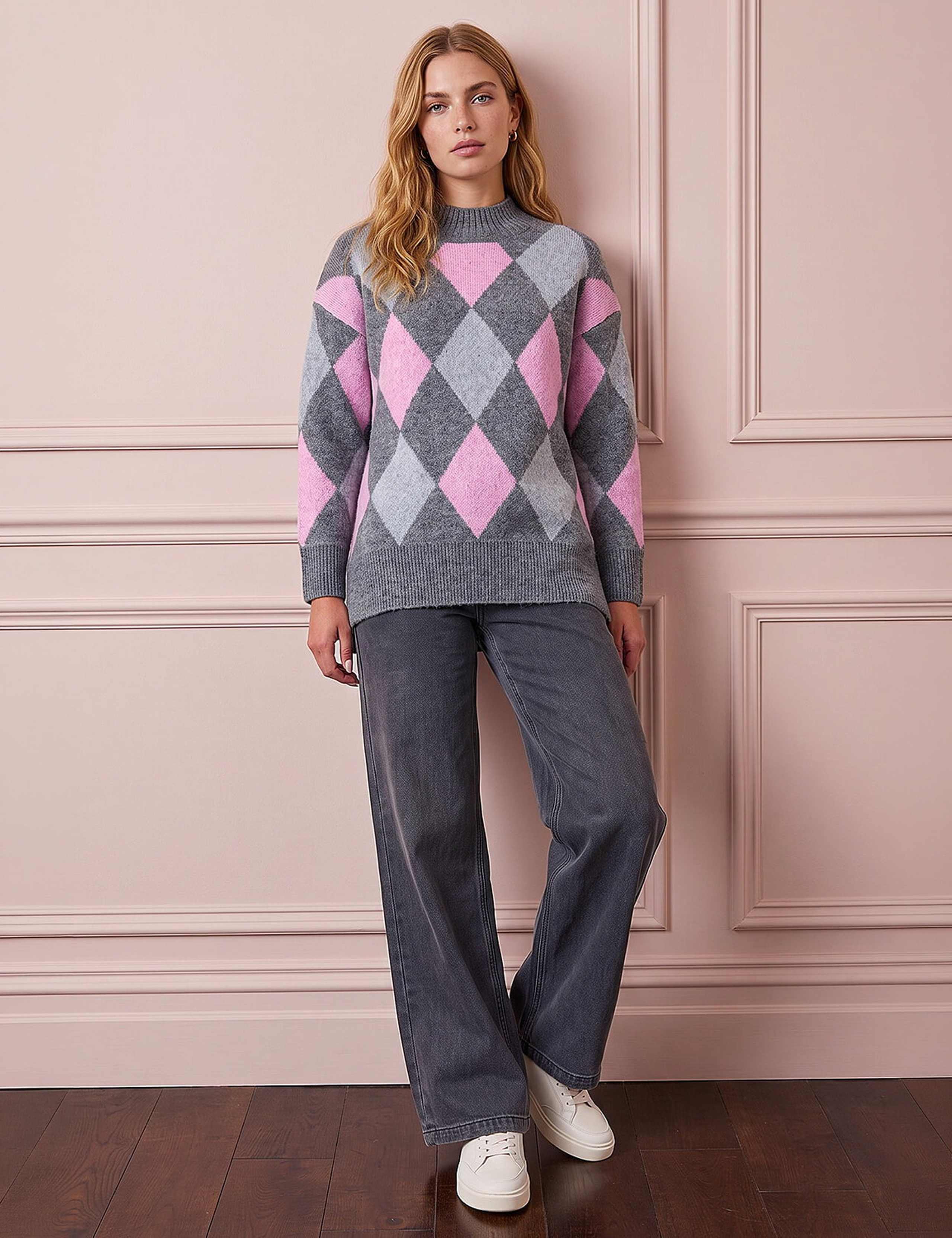 Diamond Argyle Knitted Jumper 3 of 4