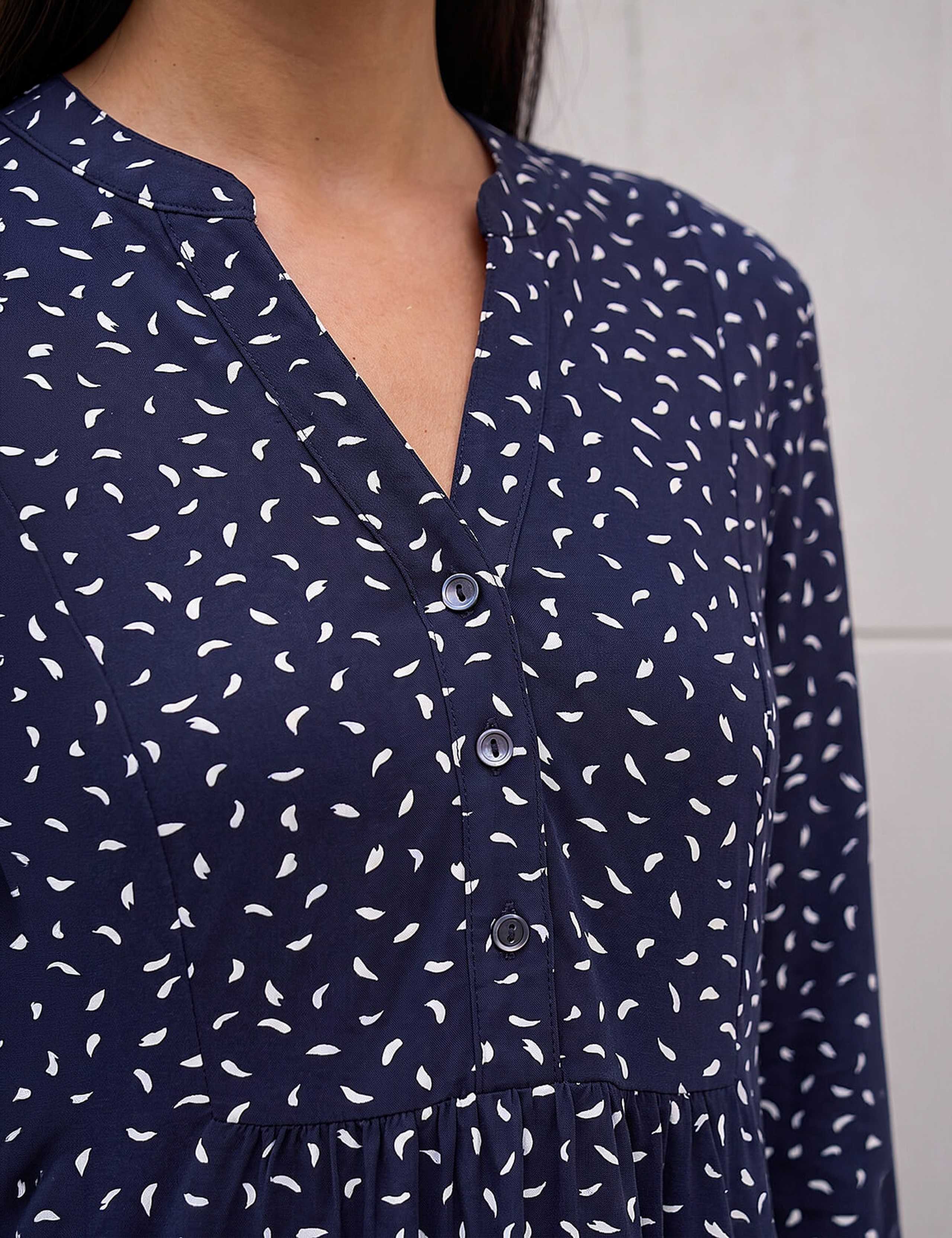 Ditsy Spot Puff Print Notch Neck Tunic 4 of 4