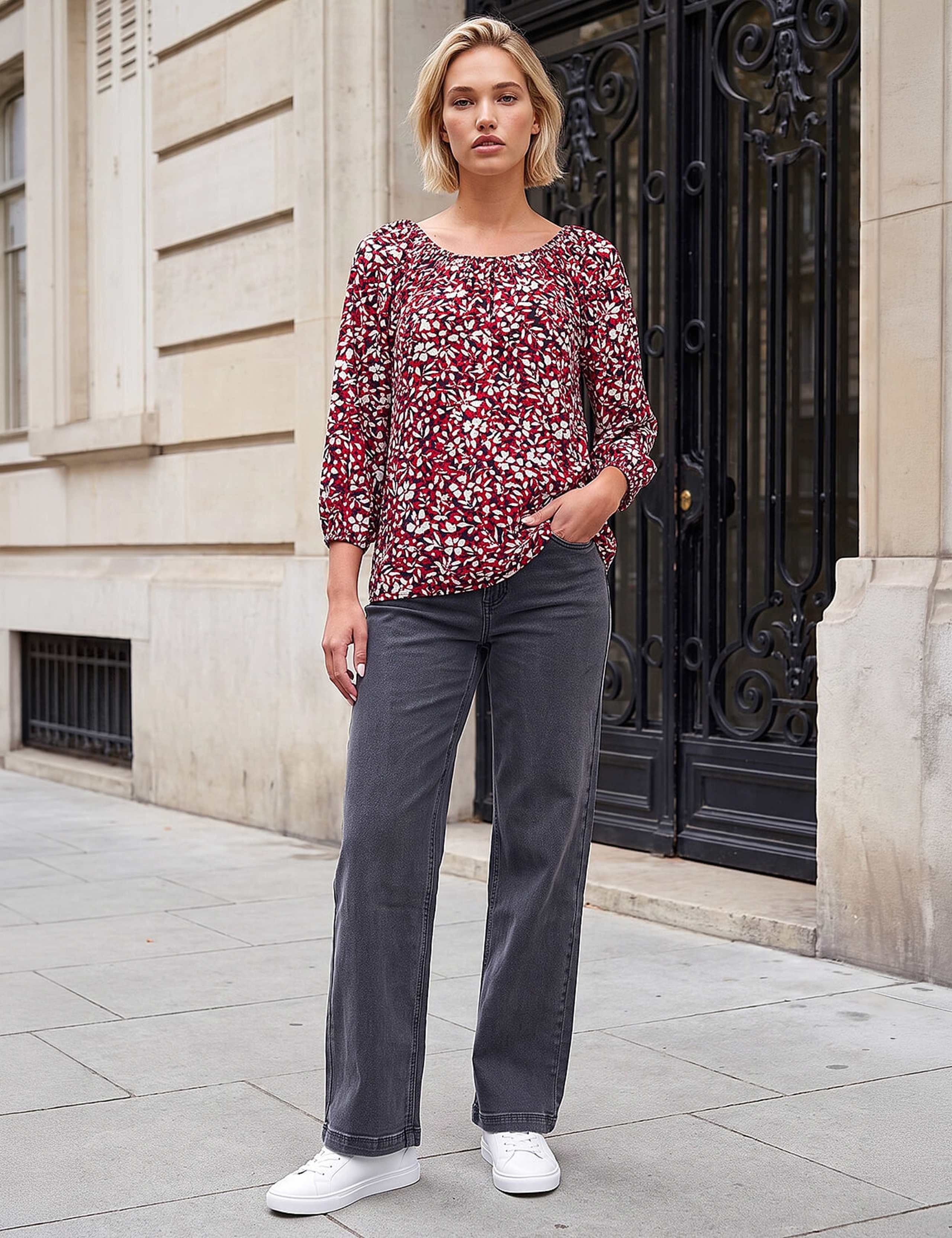 Floral Collared Fitted Top 3 of 4