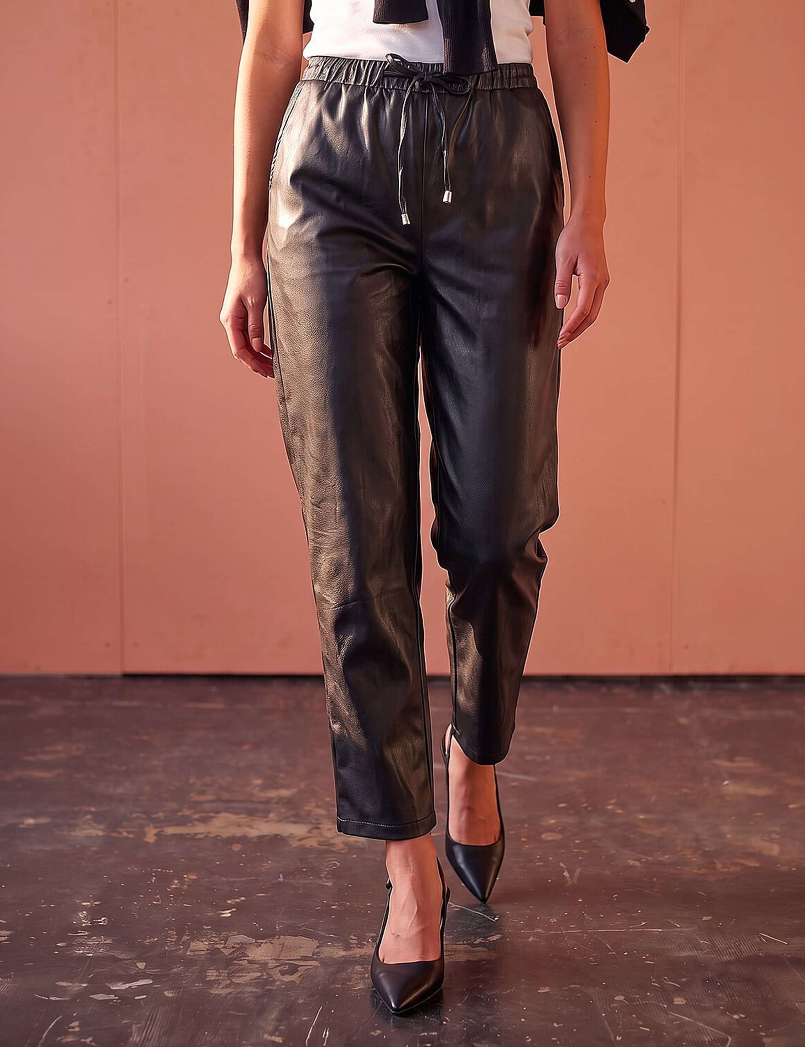 Petite Leather Look Drawstring Trousers 1 of 4