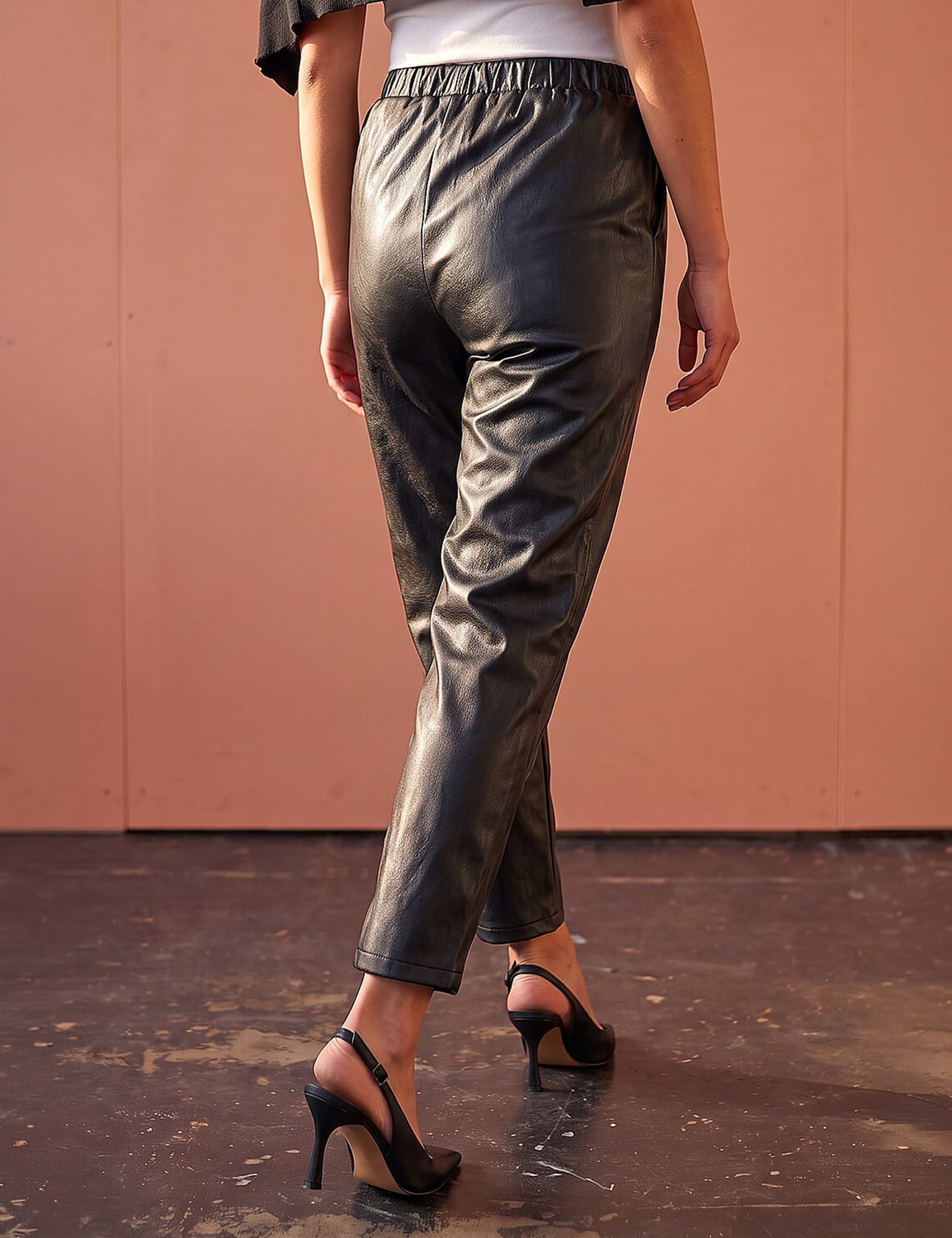 Petite Leather Look Drawstring Trousers 3 of 4