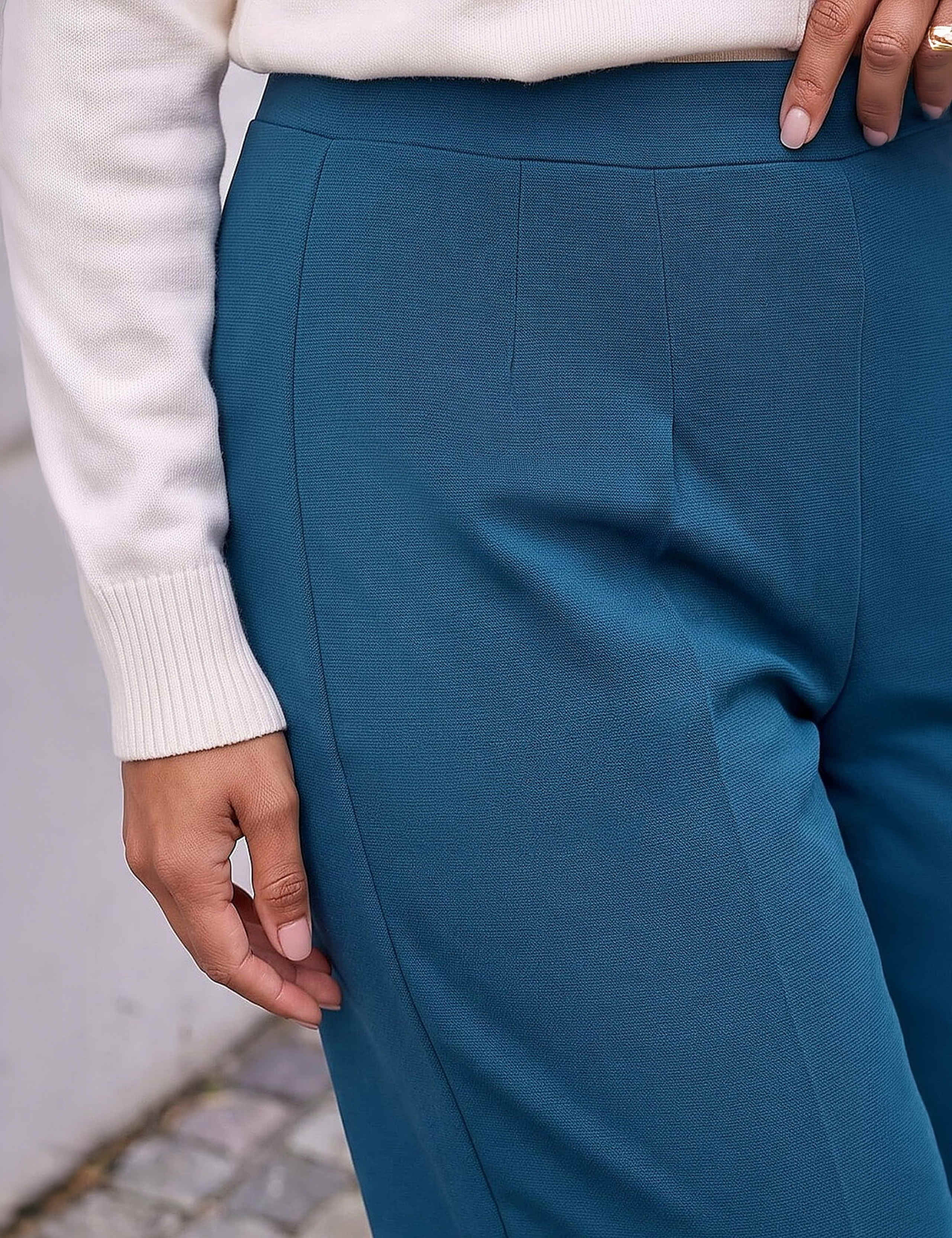 Petite Straight Leg Ponte Trousers 4 of 4