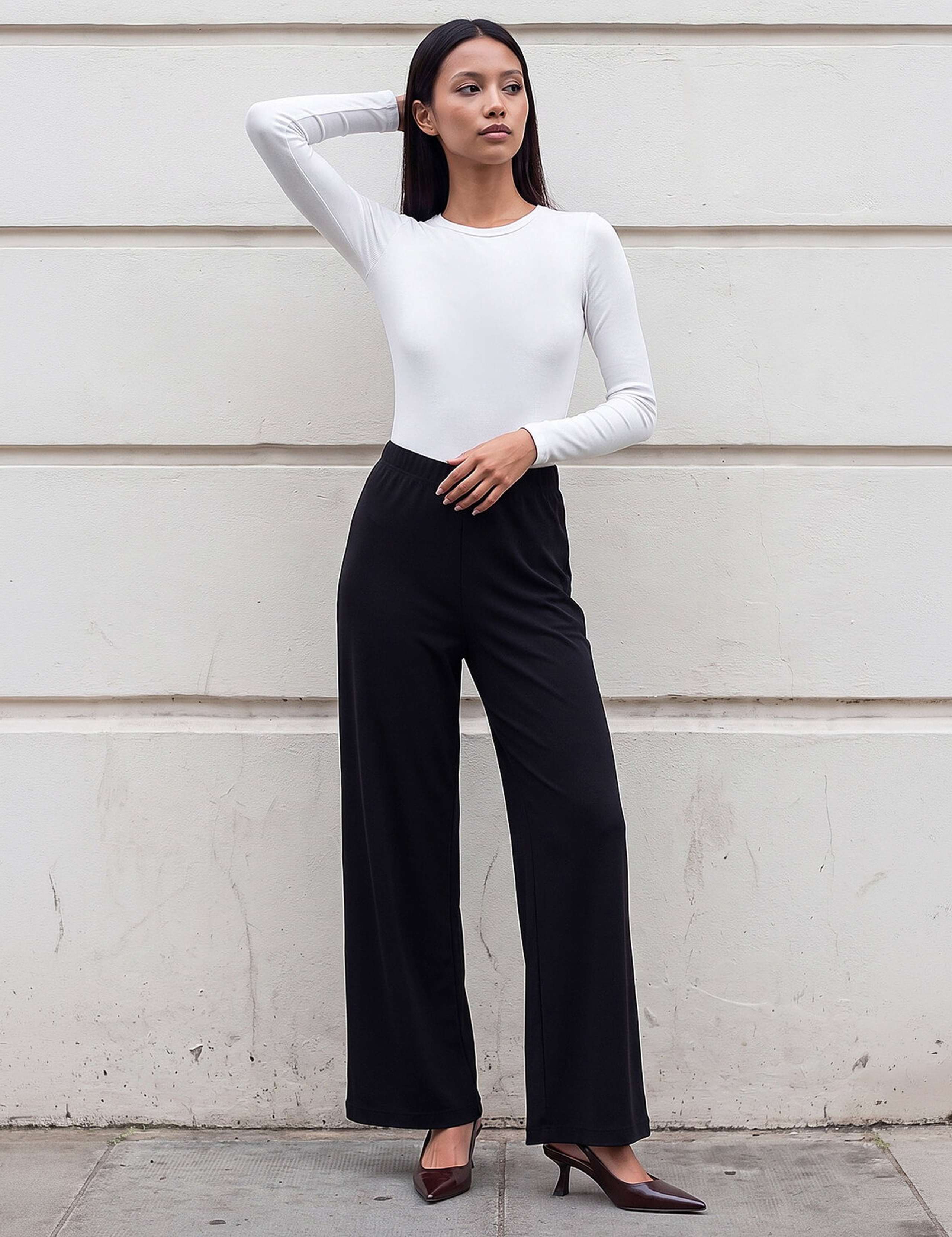 Petite Wide Leg Stretch Trousers 3 of 4