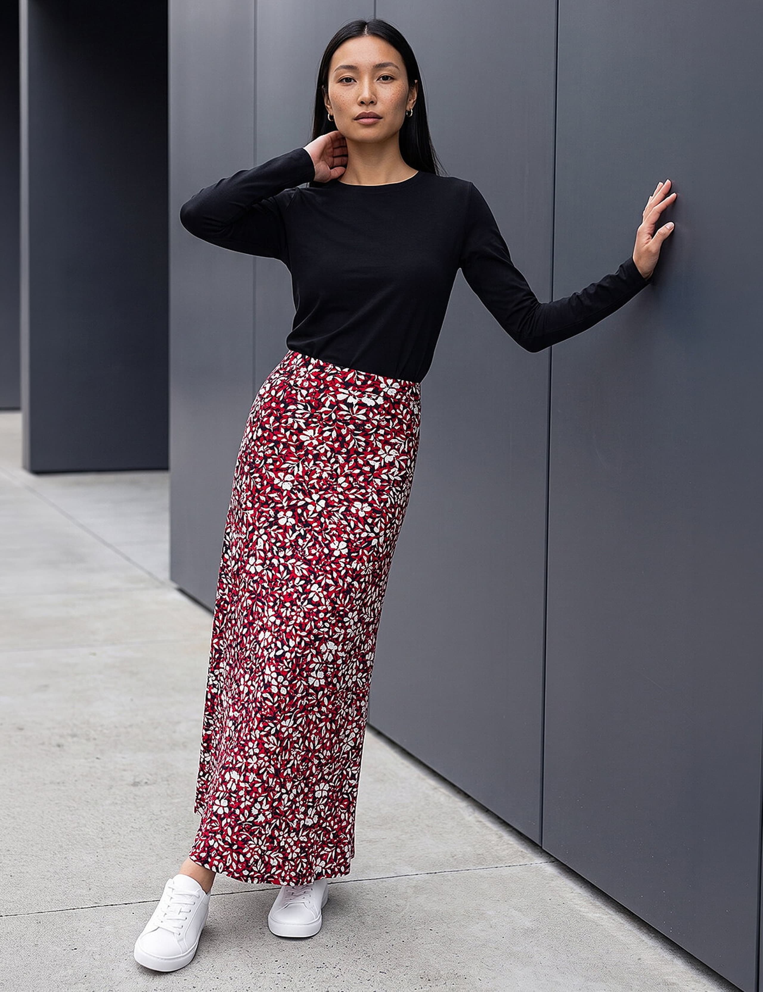 Floral Knee Length A Line Skirt 3 of 4