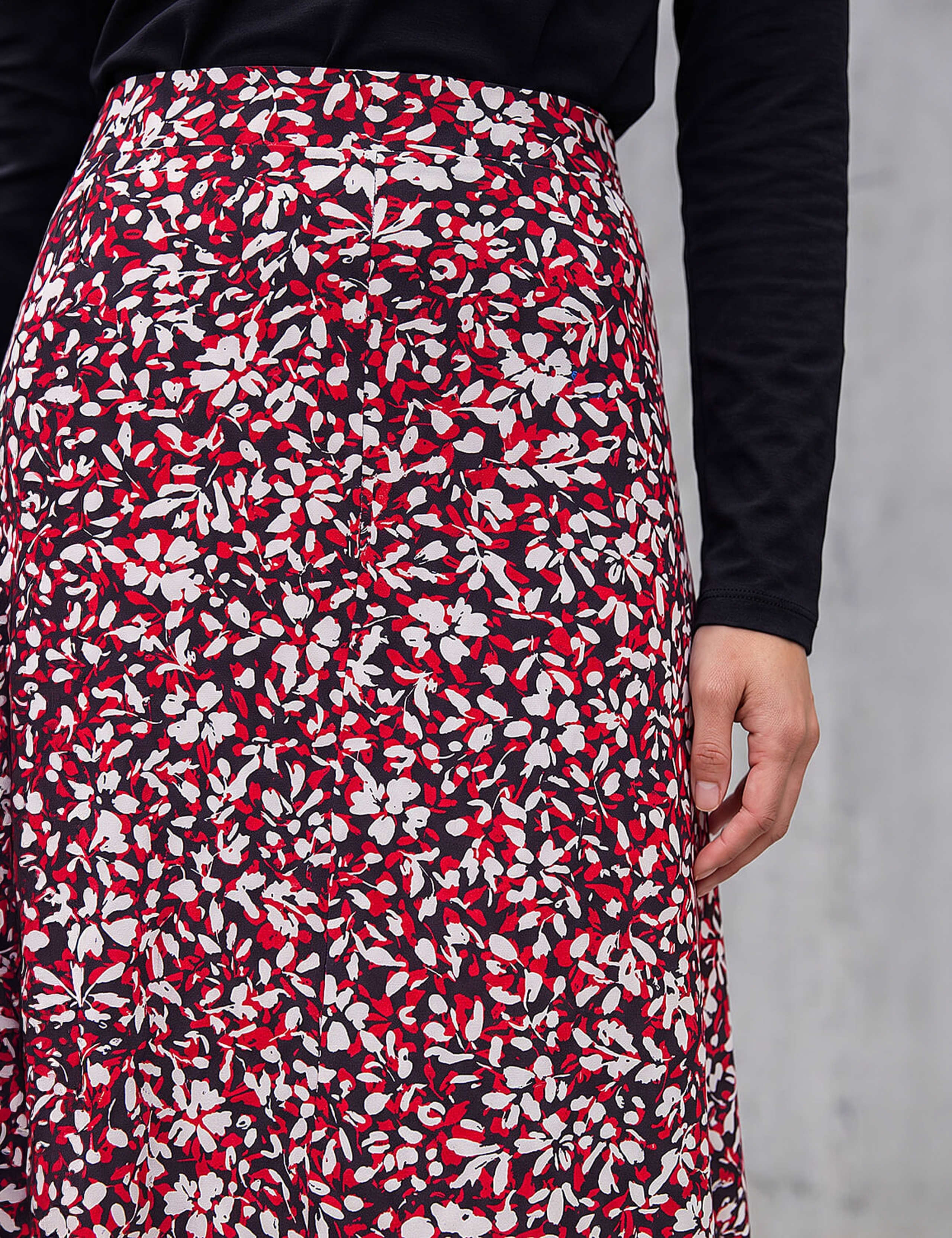 Floral Knee Length A Line Skirt 4 of 4