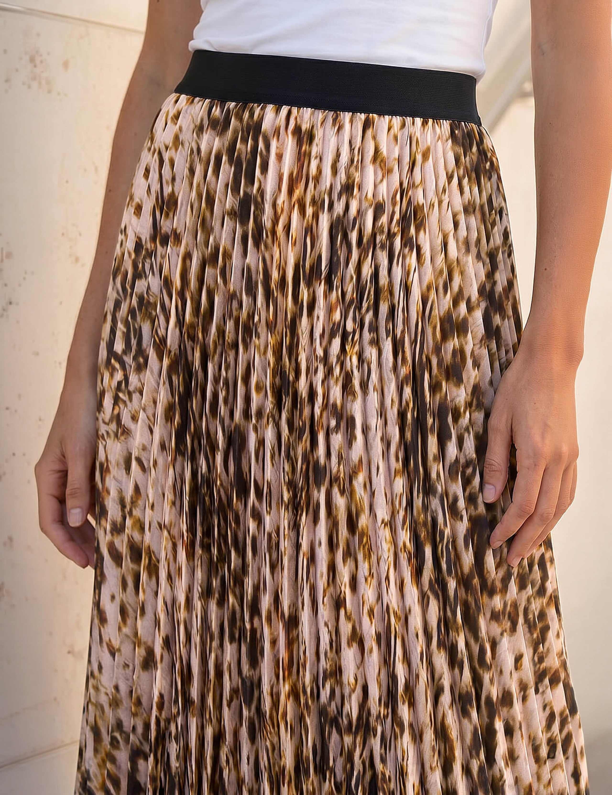 Printed Pleated Midi Skirt 4 of 4
