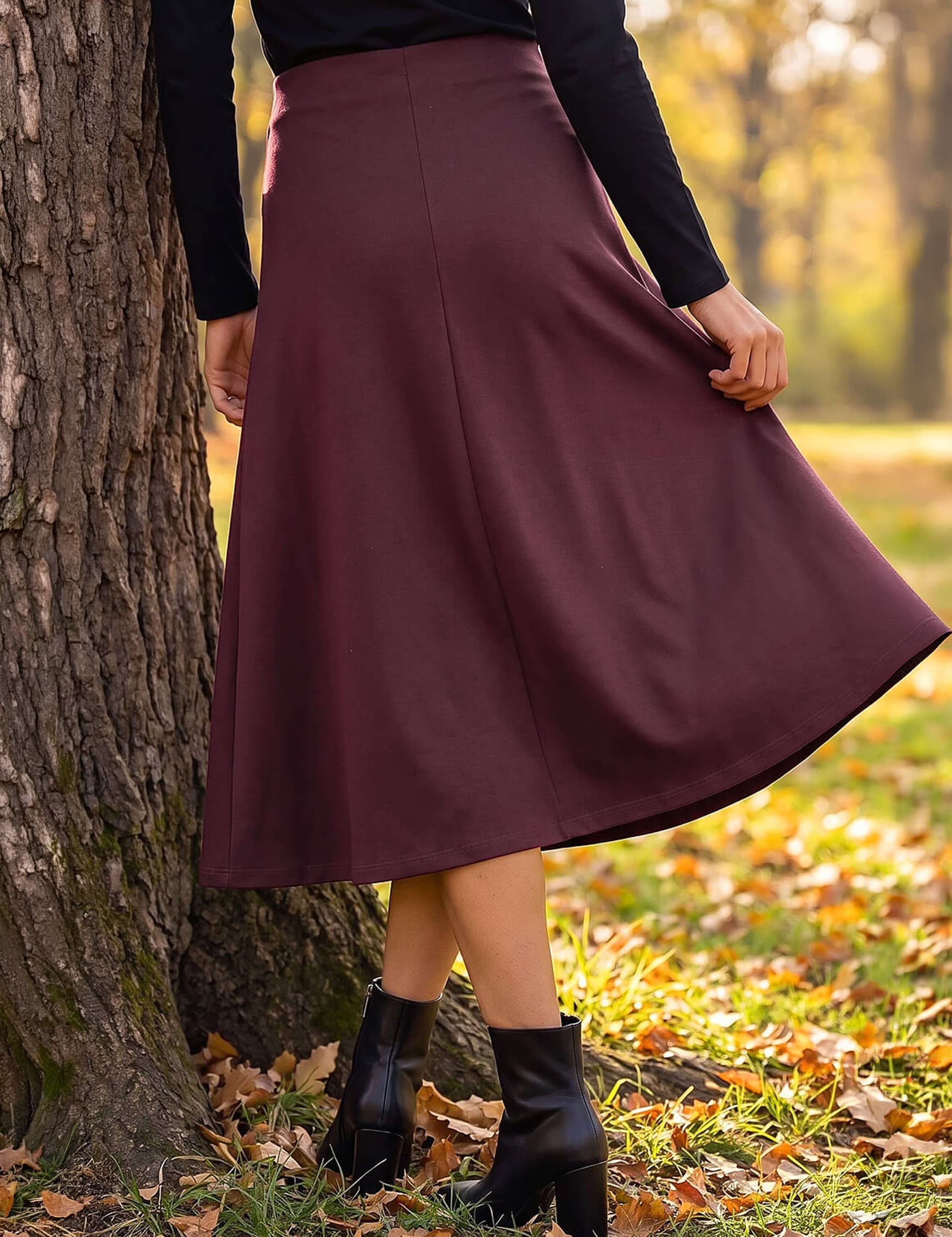 Petite Ponte Stretch Midi Skirt 2 of 4