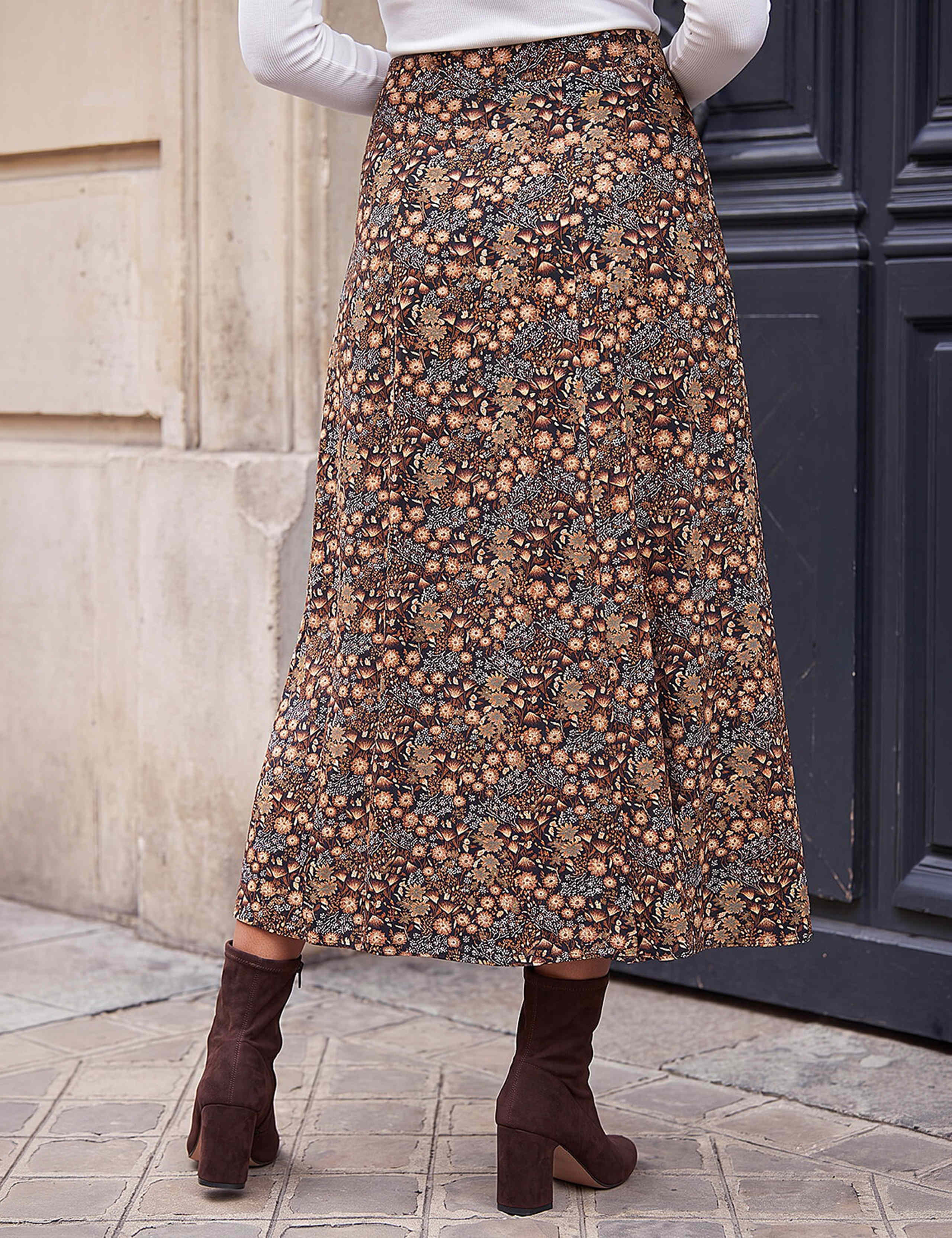Floral Print Knee Length Skirt 2 of 4