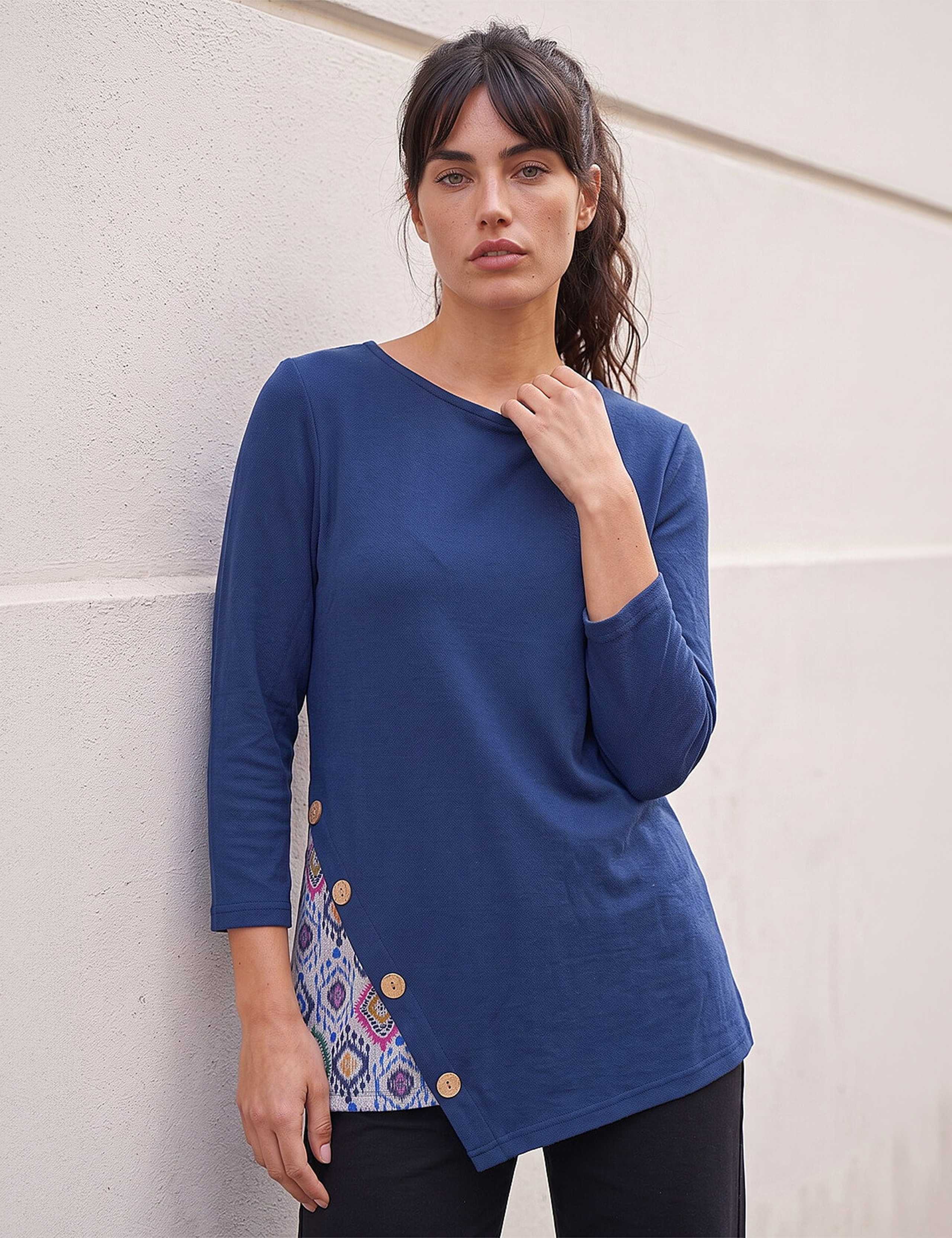Asymmetric Hem Scarf Detail Top 4 of 4