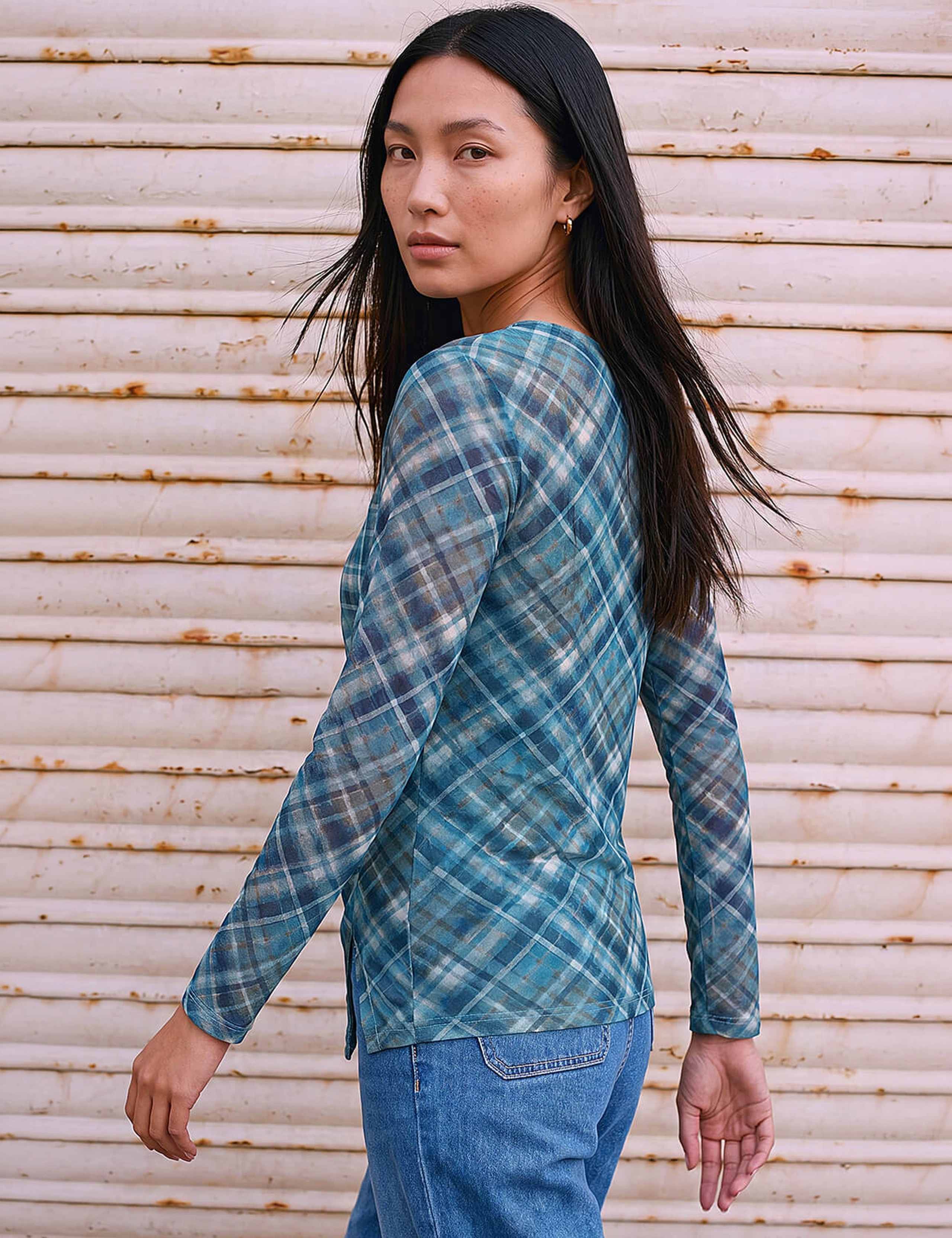 Checked Regular Fit Gathered Top 2 of 4