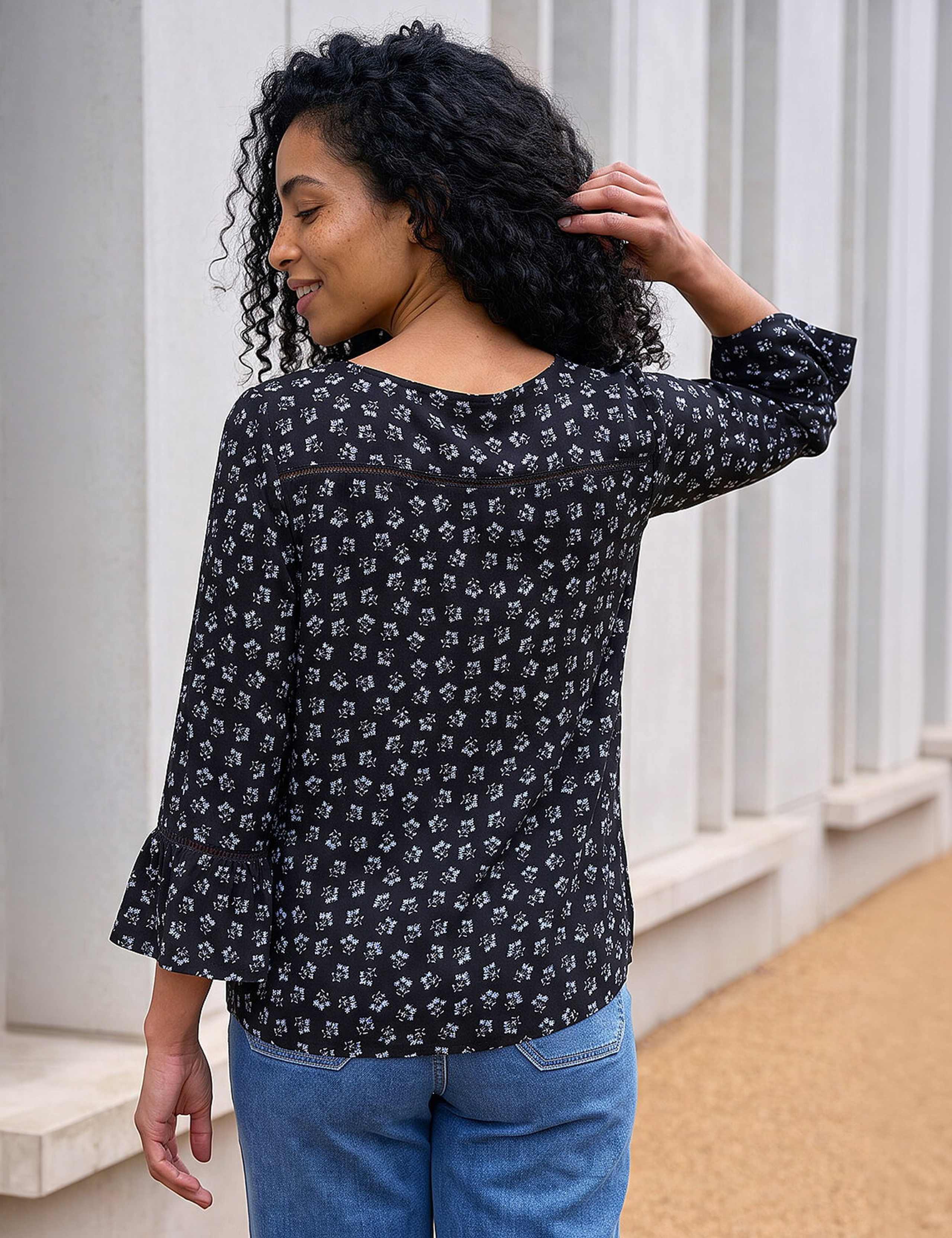 Ditsy Floral Square Neck Top 3 of 4
