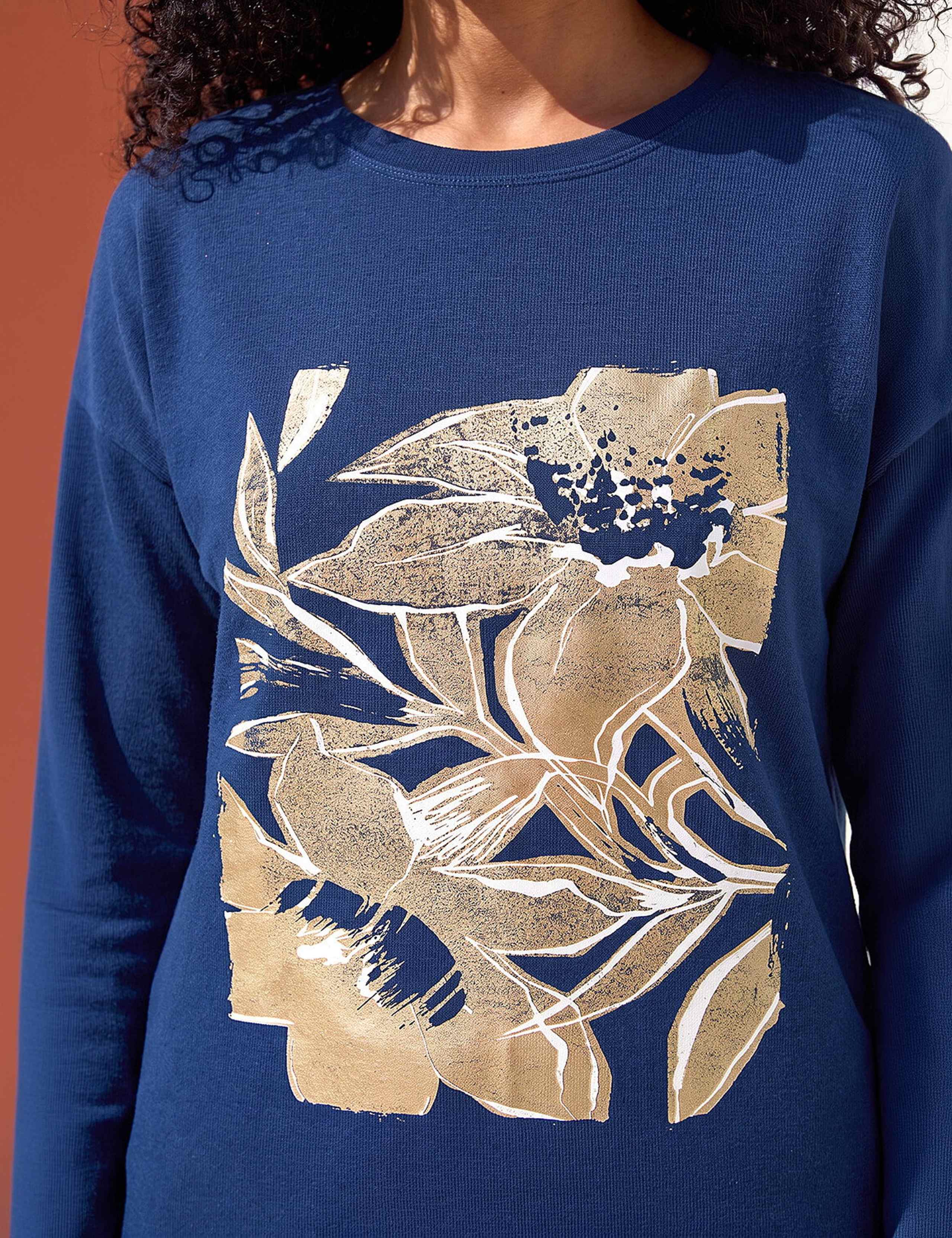 Foil Print Regular Fit Top 4 of 4