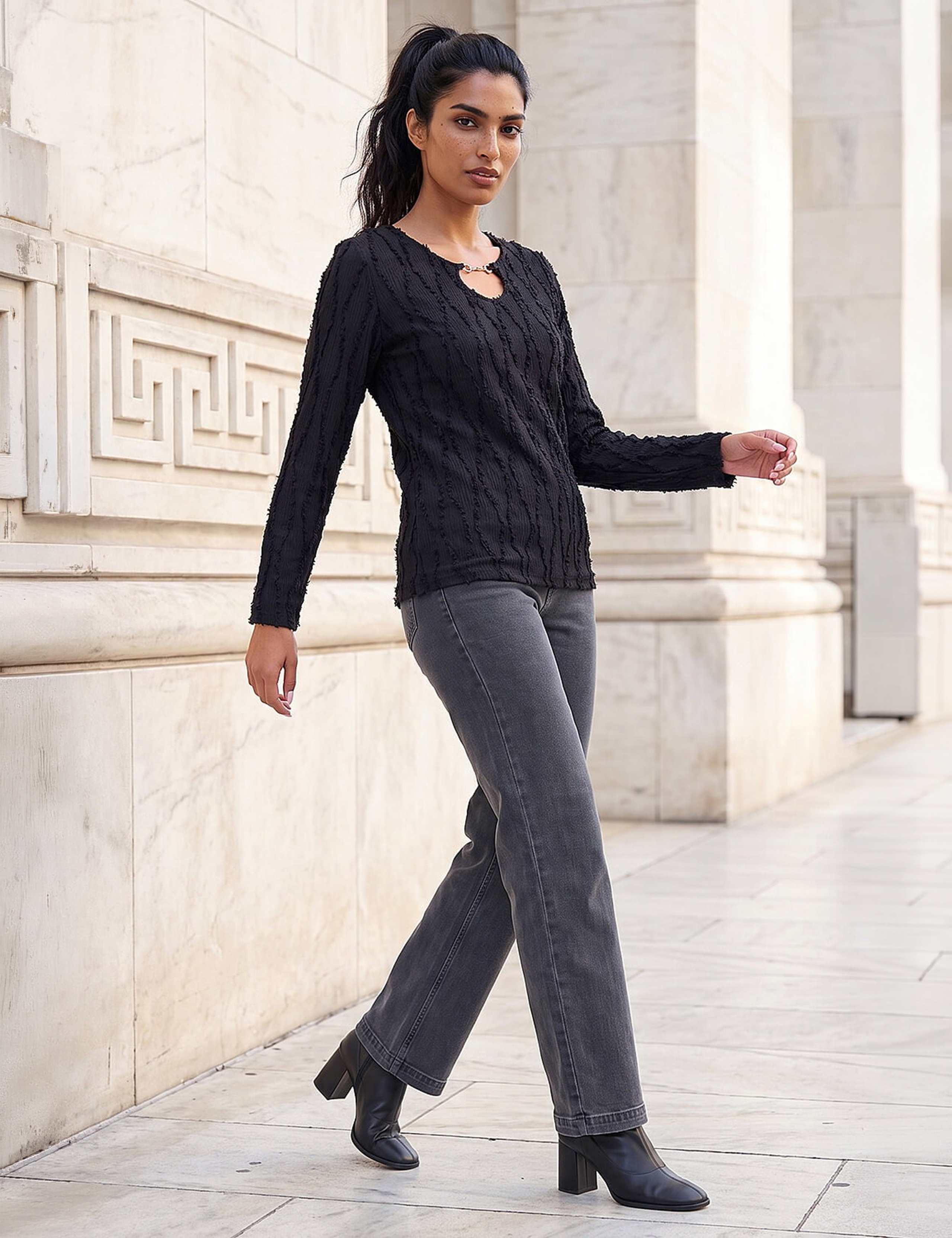 Textured Regular Fit Hardware Detail Top 3 of 4