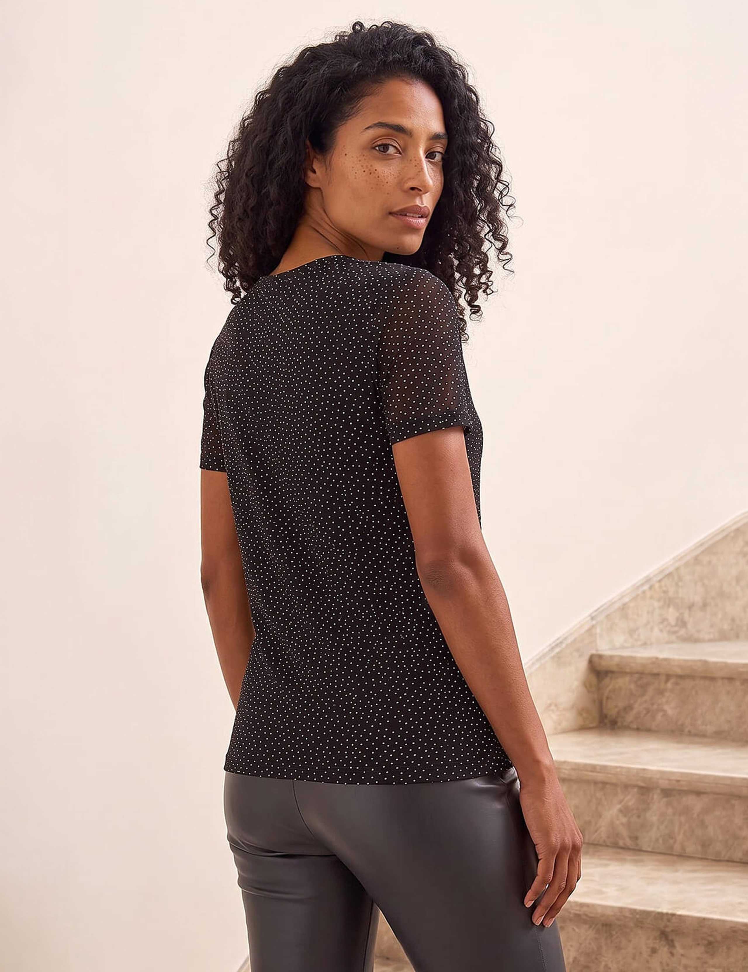 Keyhole Regular Fit Top 2 of 4