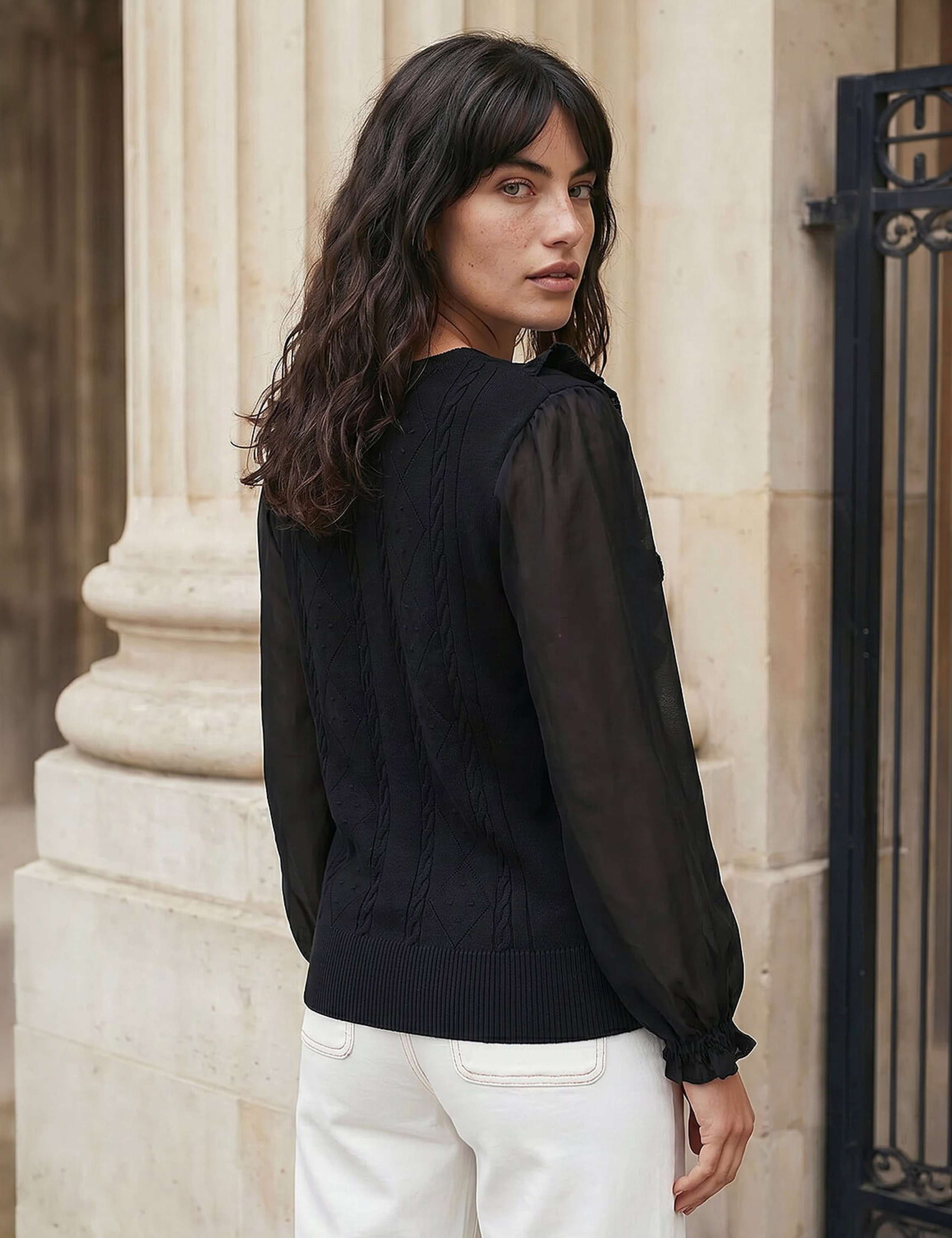 Cardigan 2 of 4