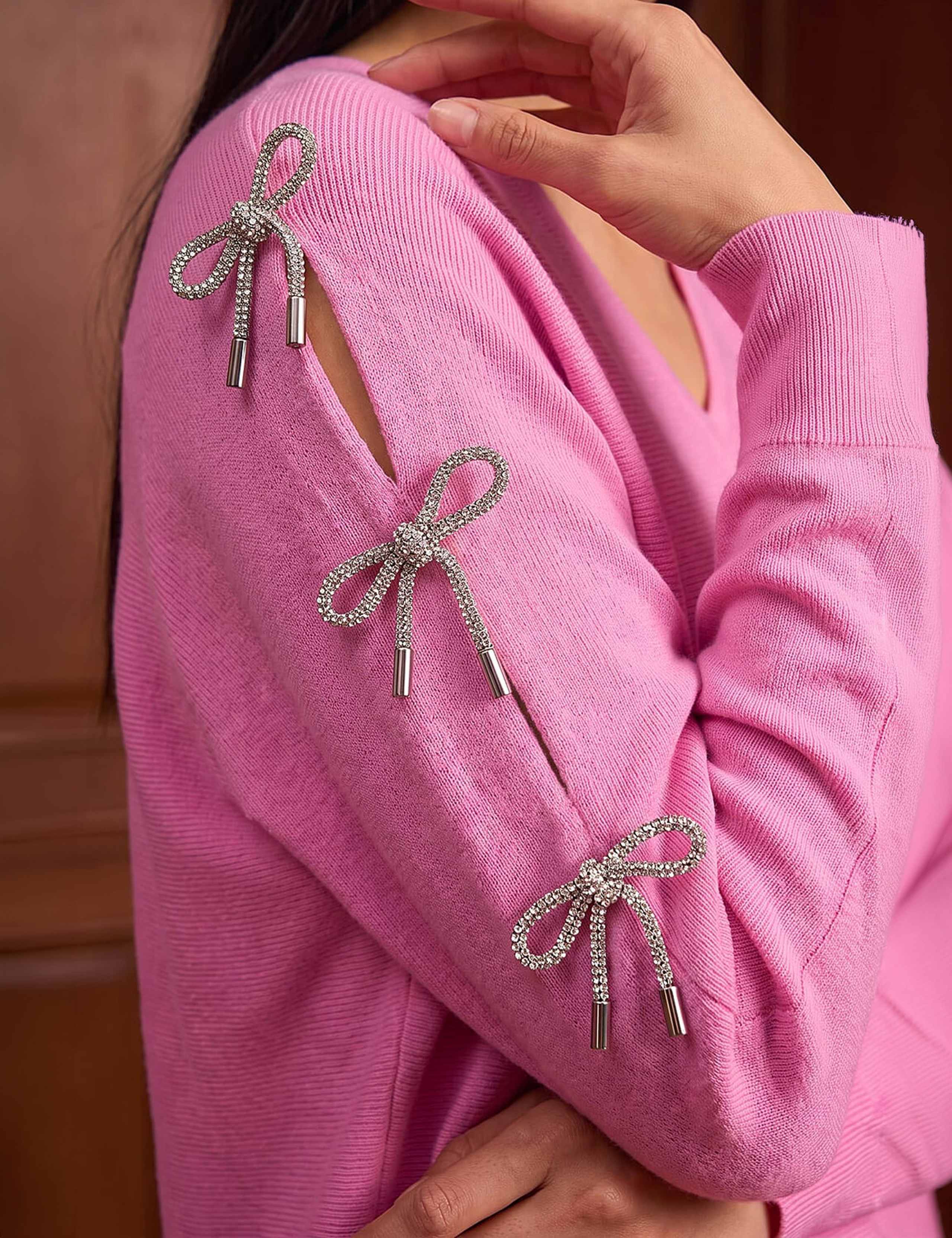 Knitted Bow Sleeve Poncho 2 of 4