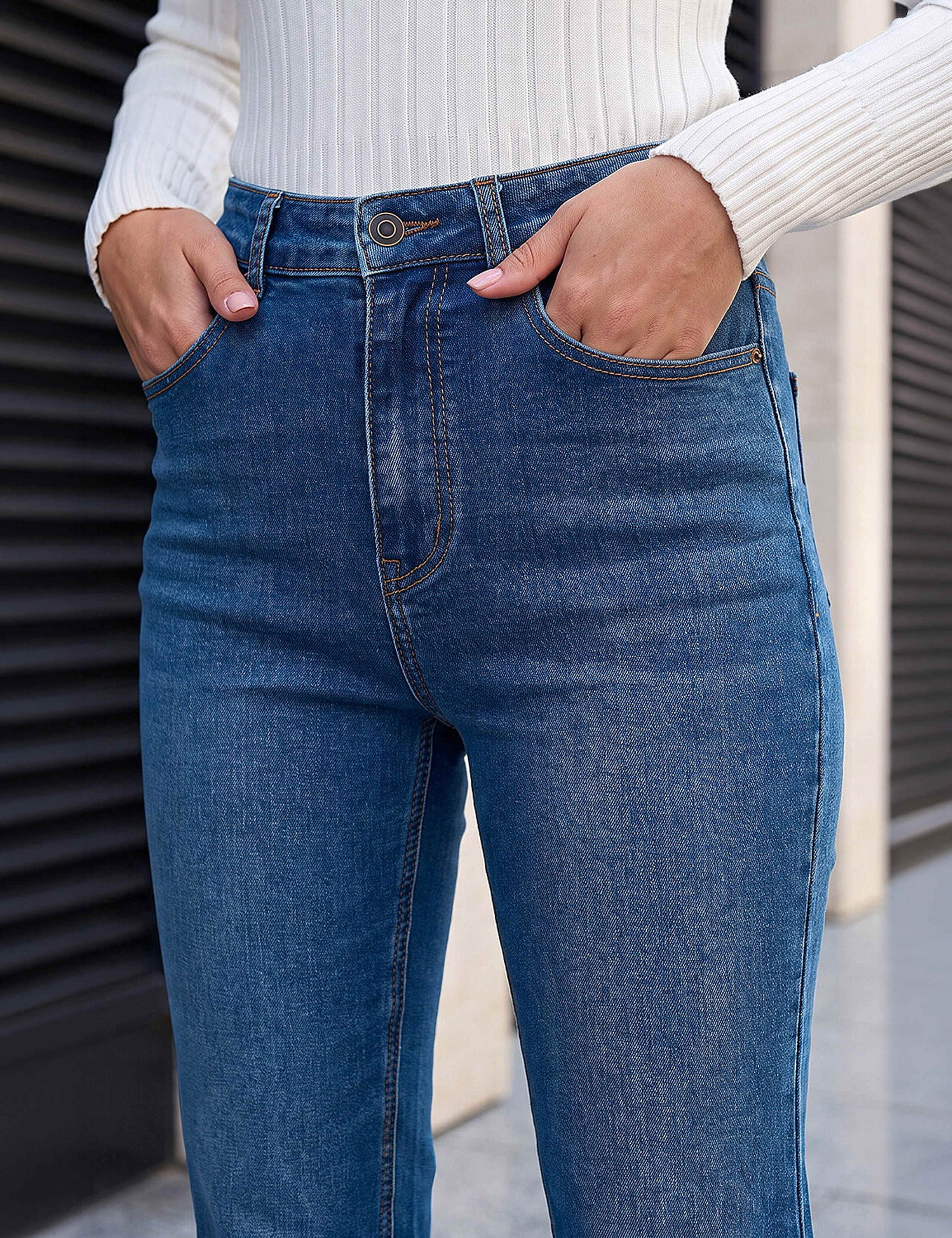 Mid Rise Bootcut Jeans 4 of 4