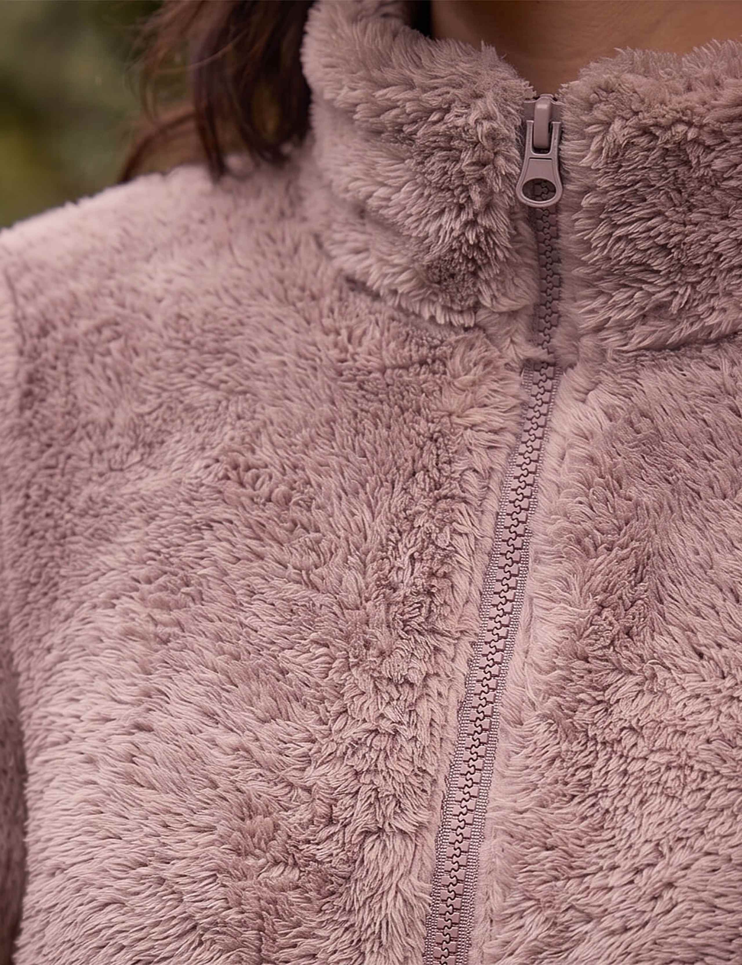 Sherpa Zip Neck Fleece 4 of 4
