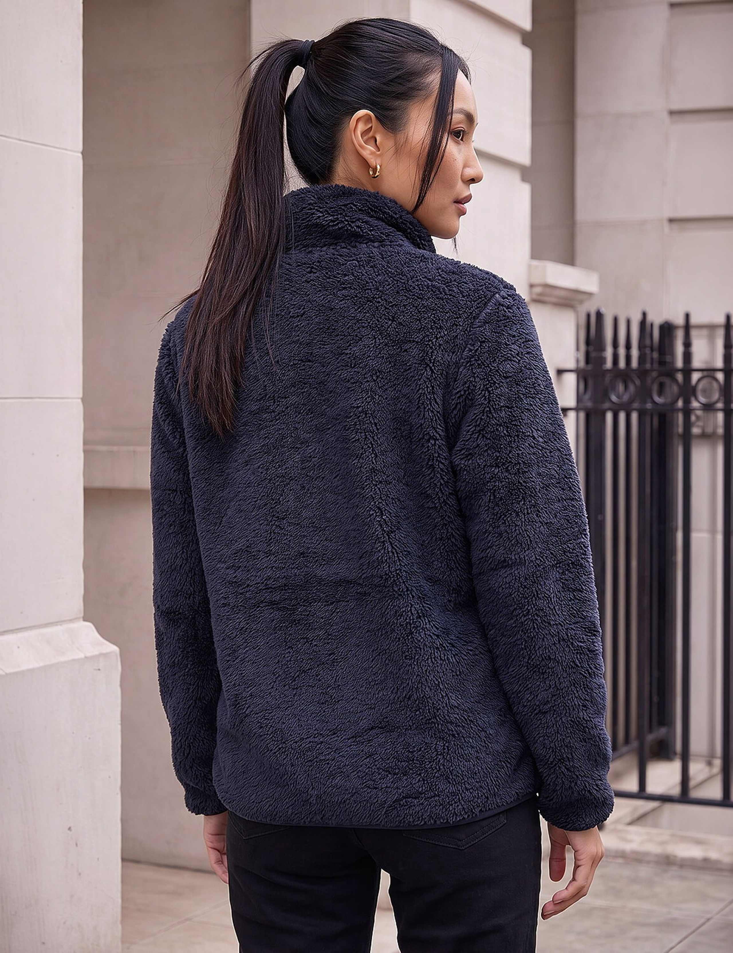 Sherpa Fleece Jacket 4 of 4