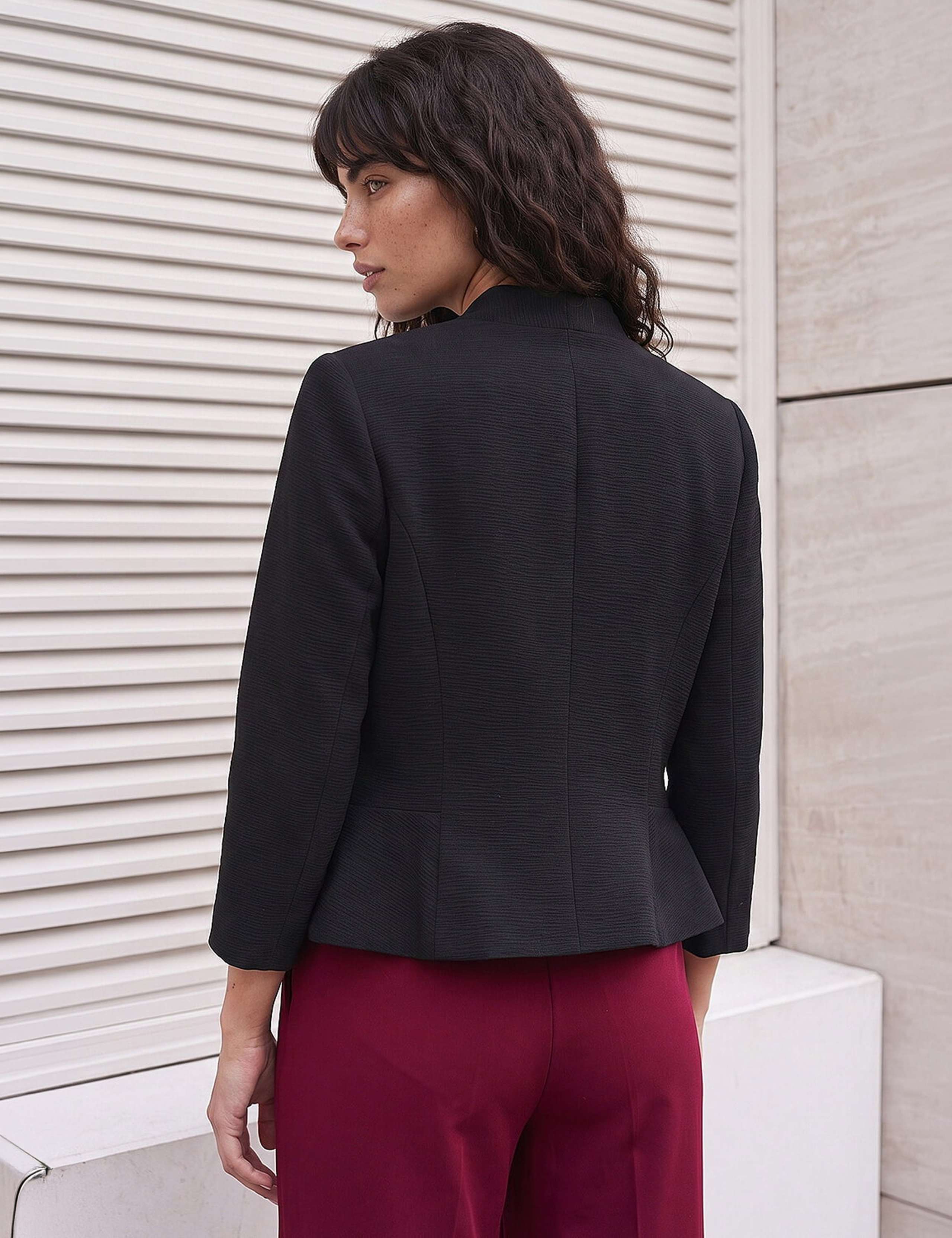 Textured Peplum Cropped Jacket 3 of 4