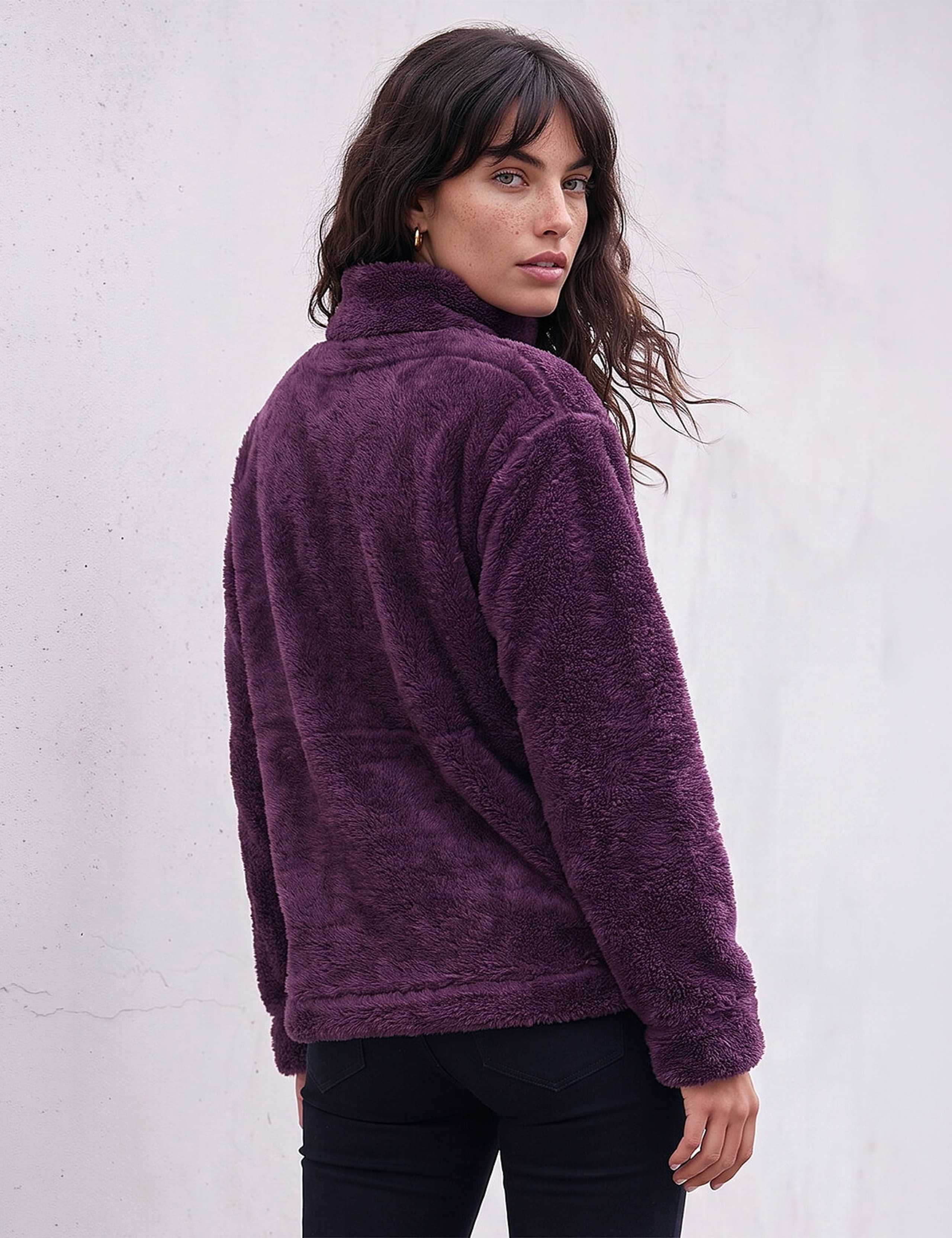 Sherpa Zip Neck Fleece 3 of 4