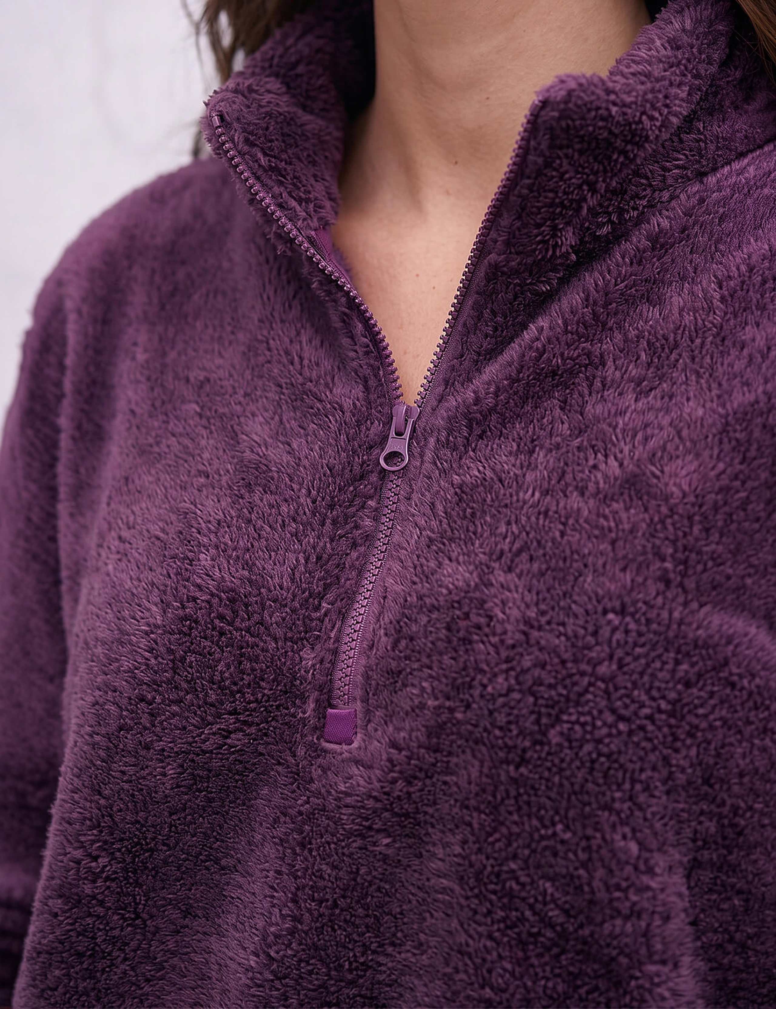 Sherpa Zip Neck Fleece 4 of 4