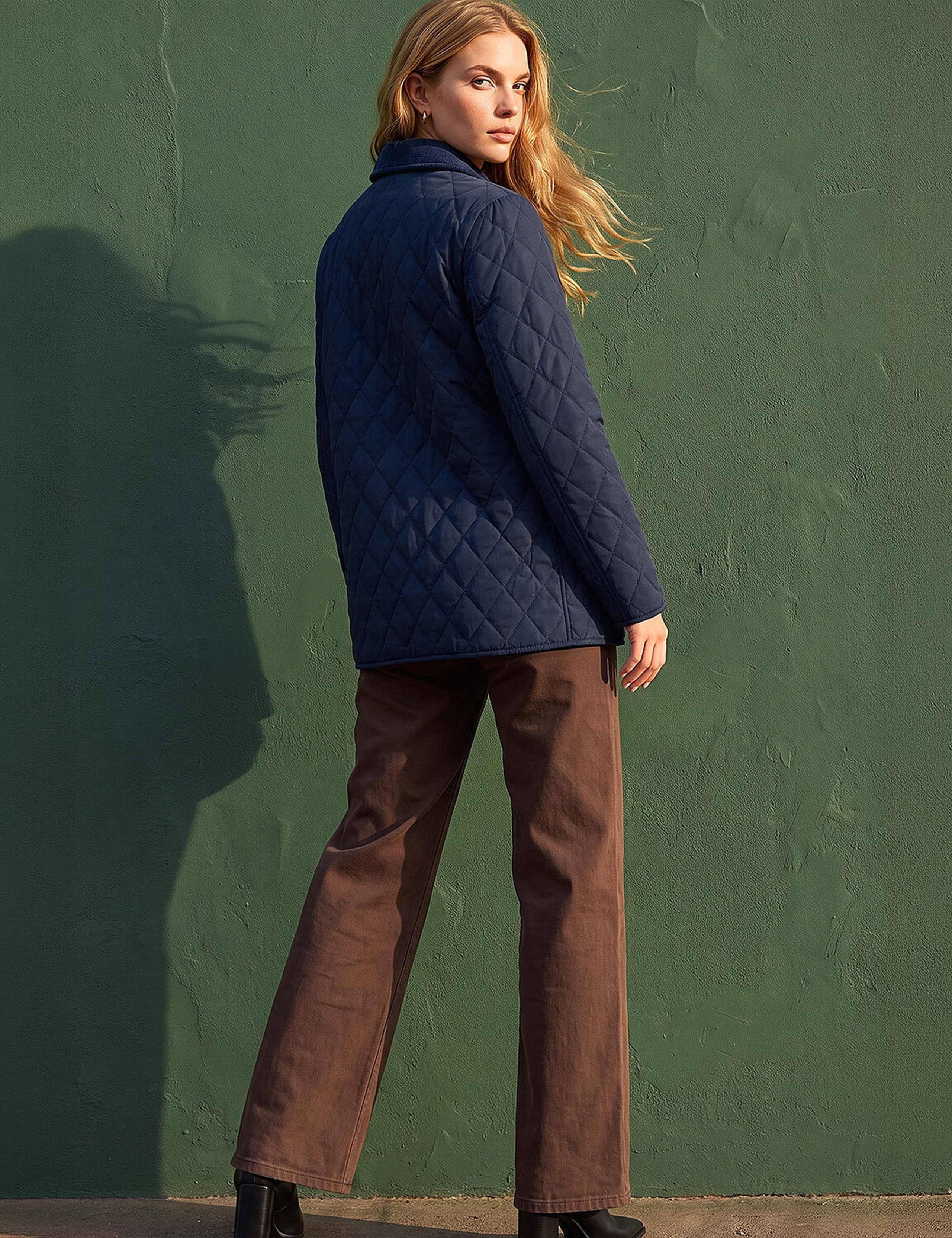 Quilted Collared Cropped Jacket 3 of 3