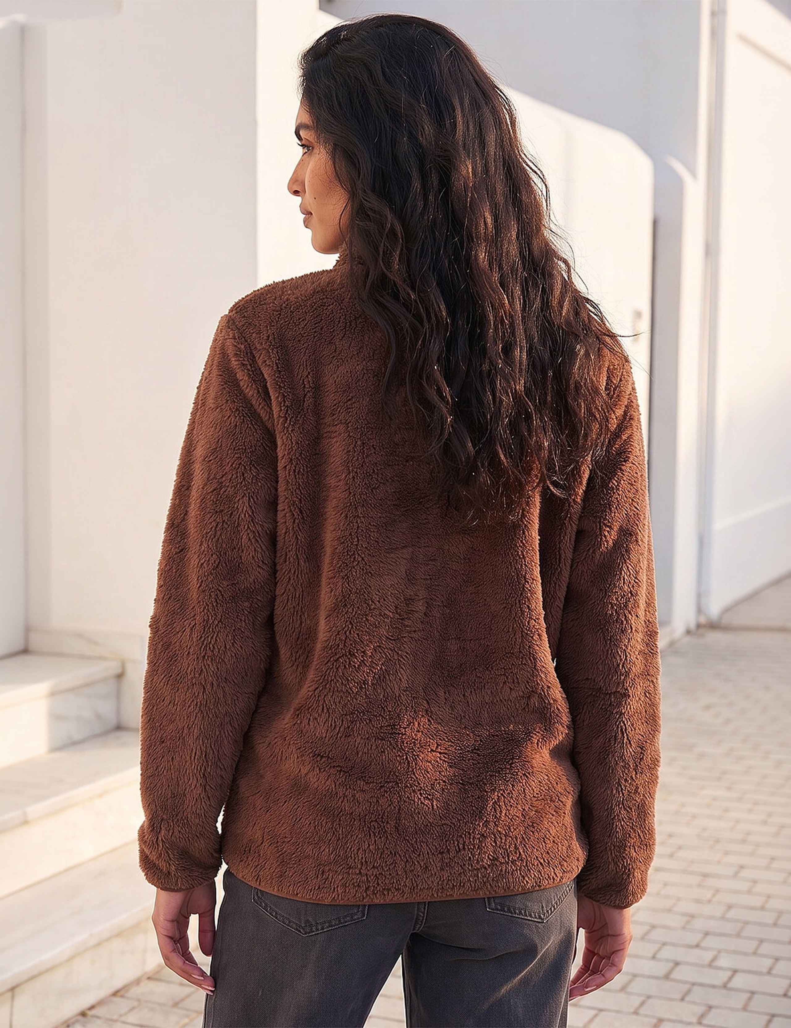 Sherpa Fleece Jacket 3 of 4