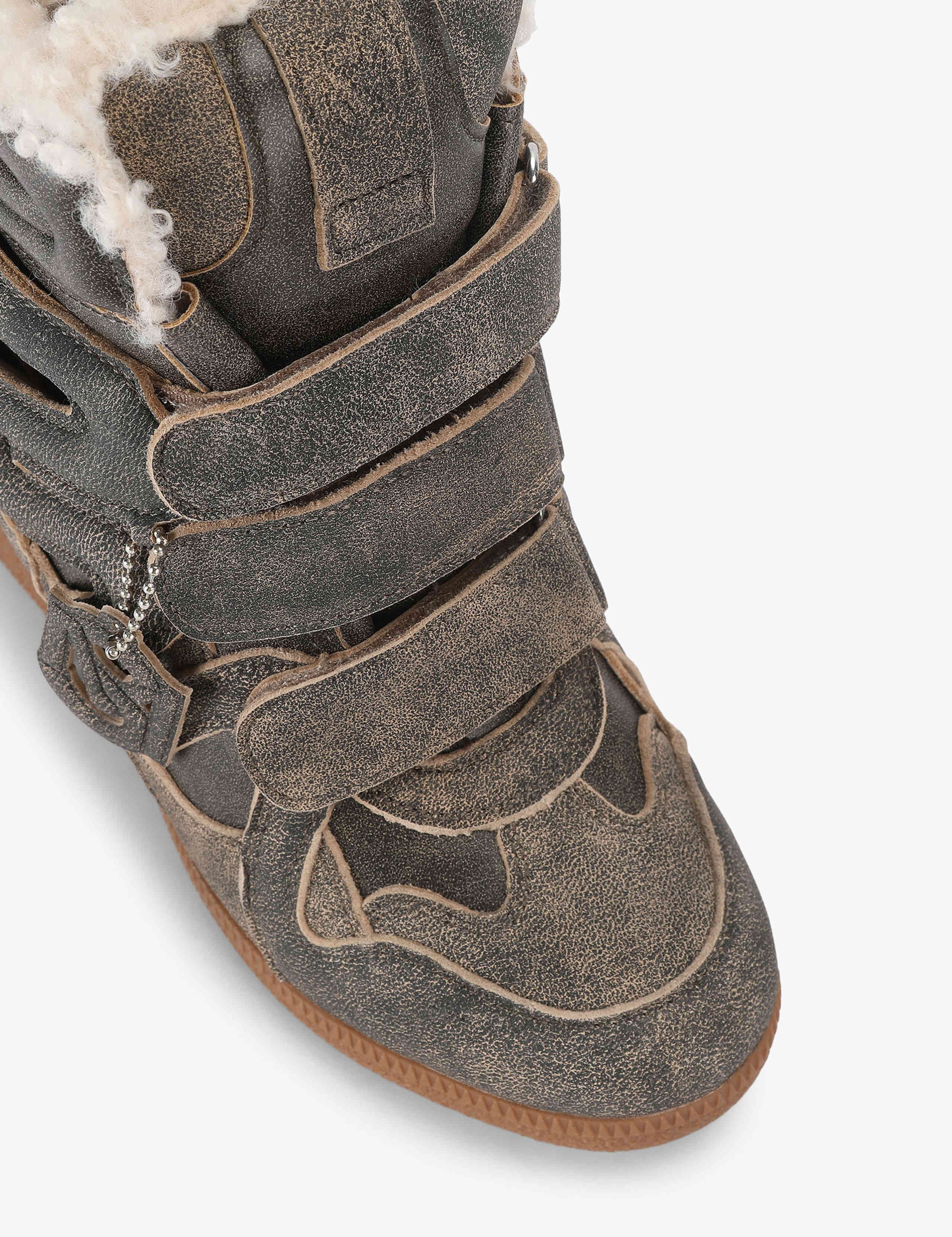 Mavis Leather Trainers 3 of 4