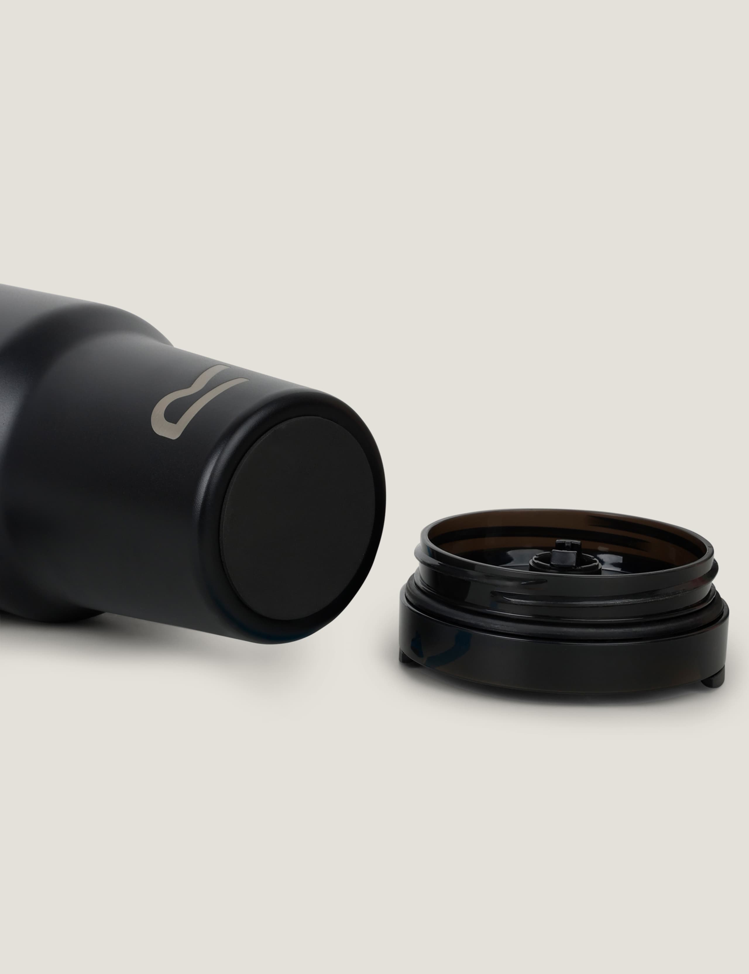 Thermal Insulated Mug 1.2L 4 of 6