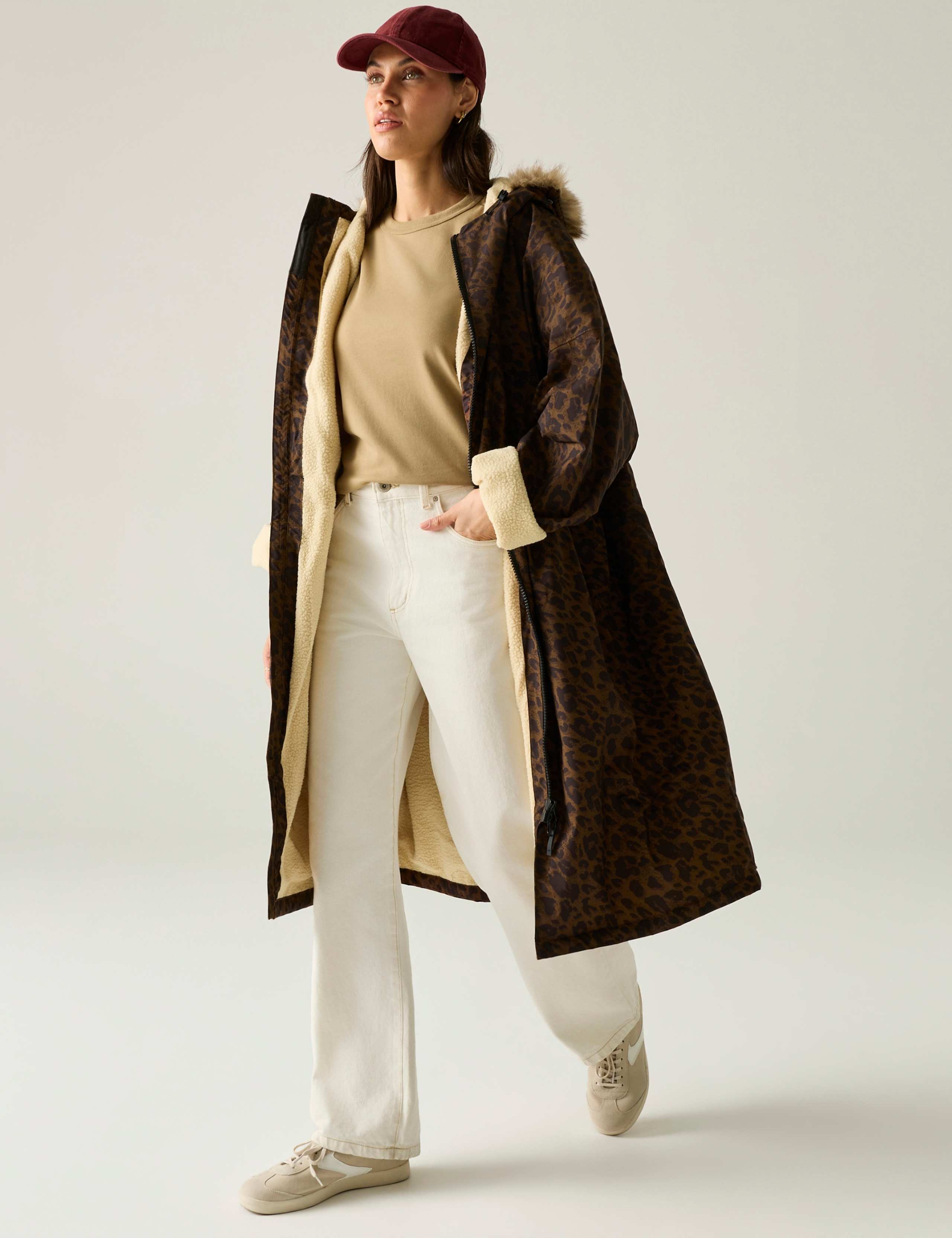 Leopard Print Padded Hooded Changing Robe 5 of 8