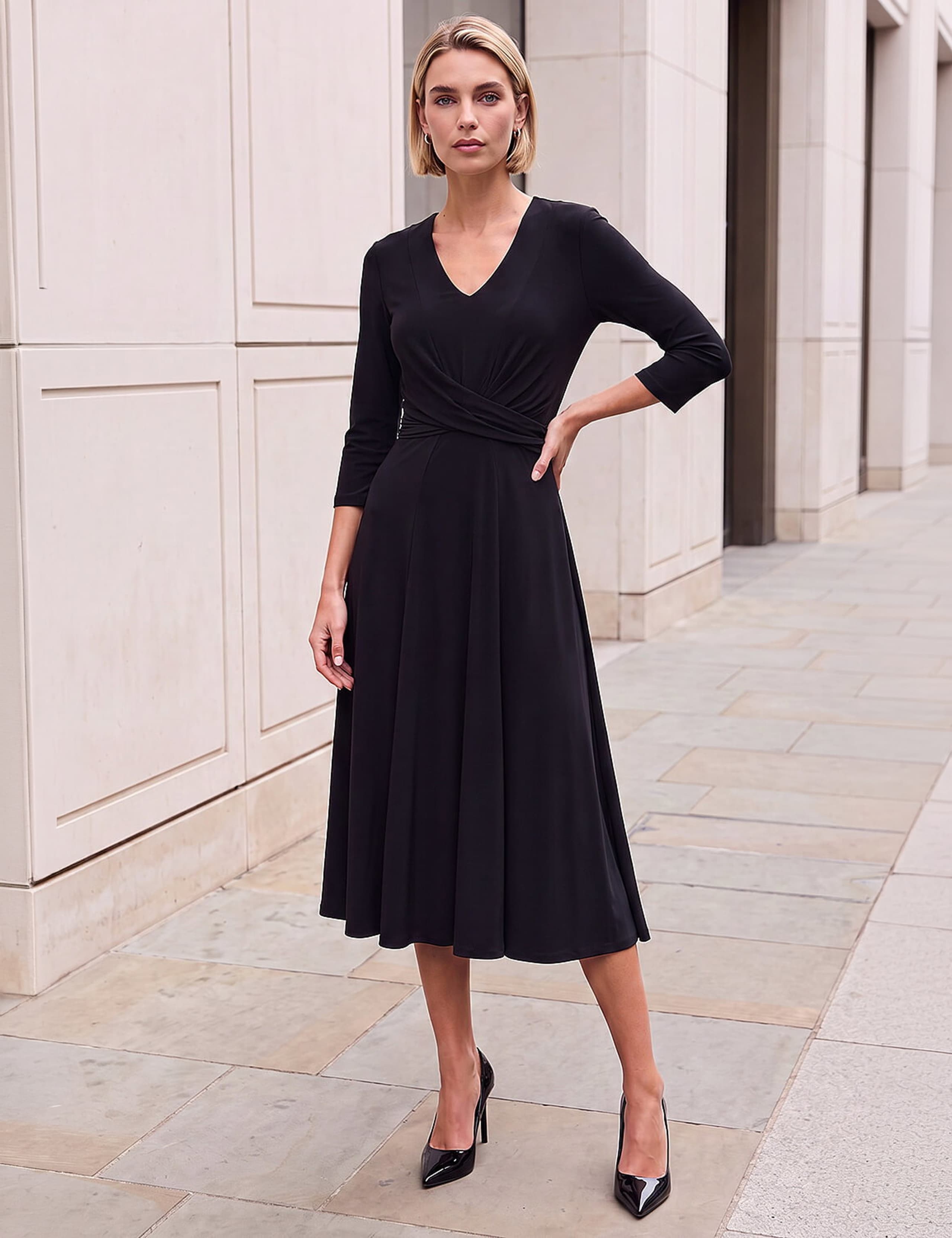 V Neck Crossover Midi Dress 2 of 4