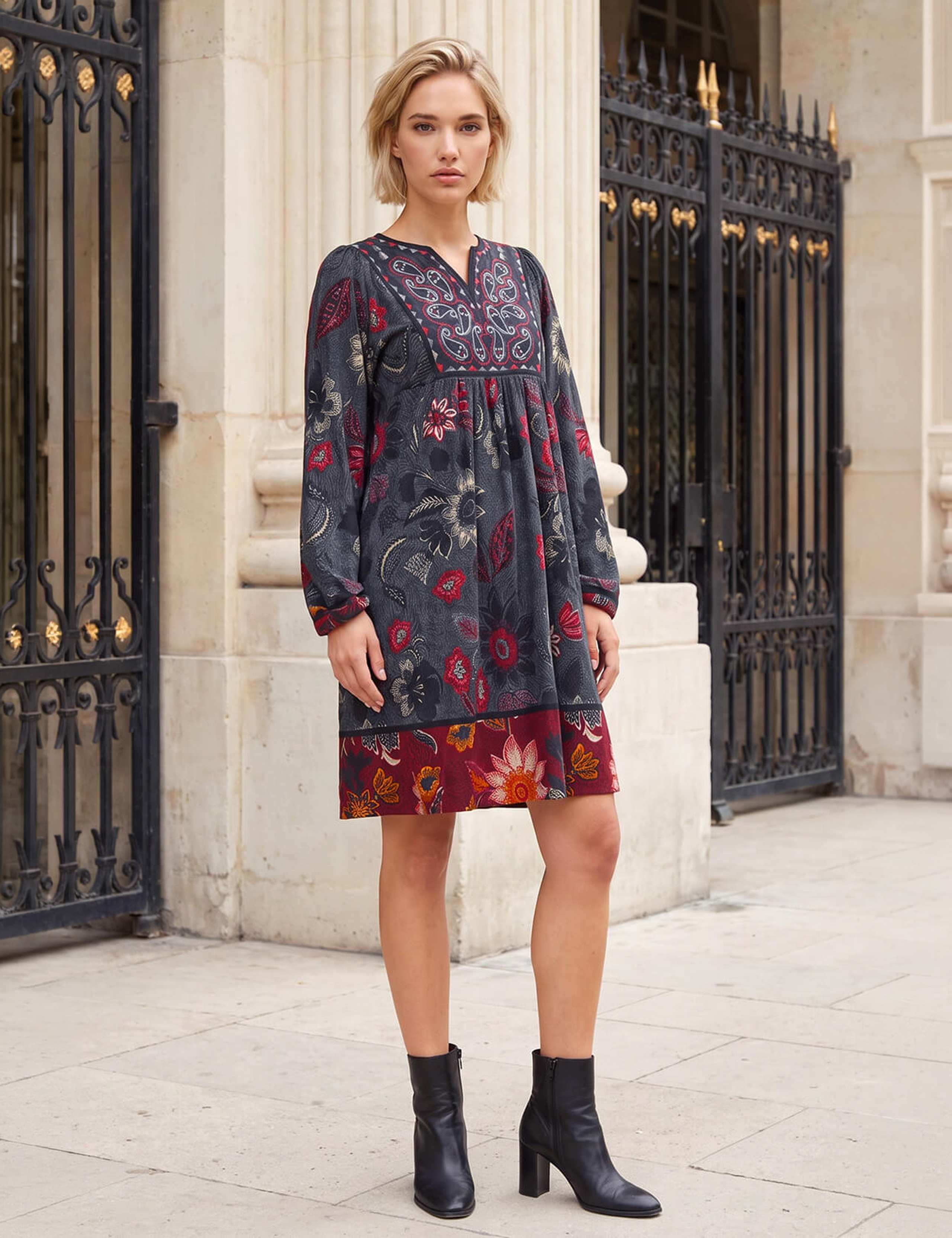 Floral V Neck Panel Knee Length Dress 2 of 4