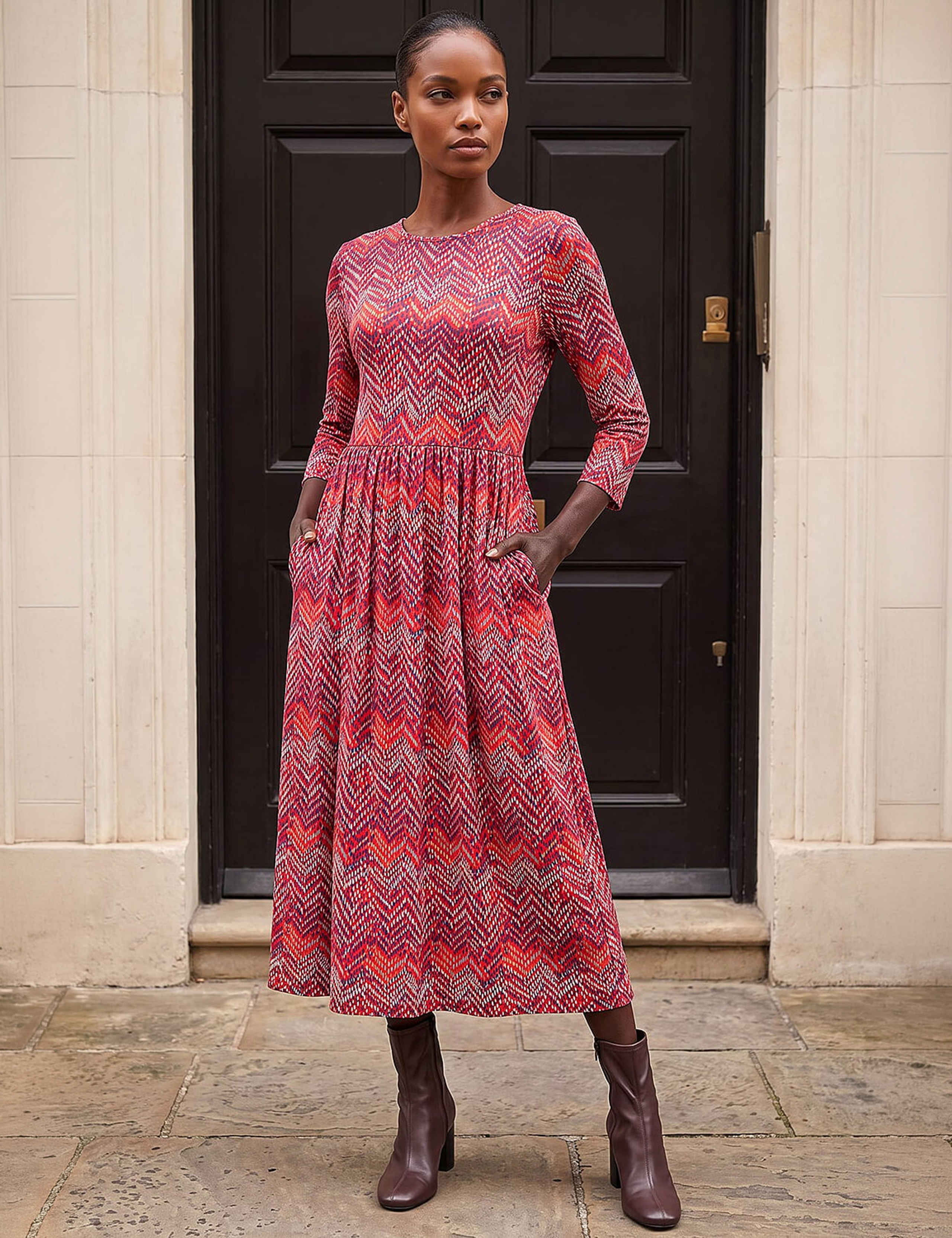 Zig Zag Print Scoop Neck Midi Waisted Dress 1 of 4