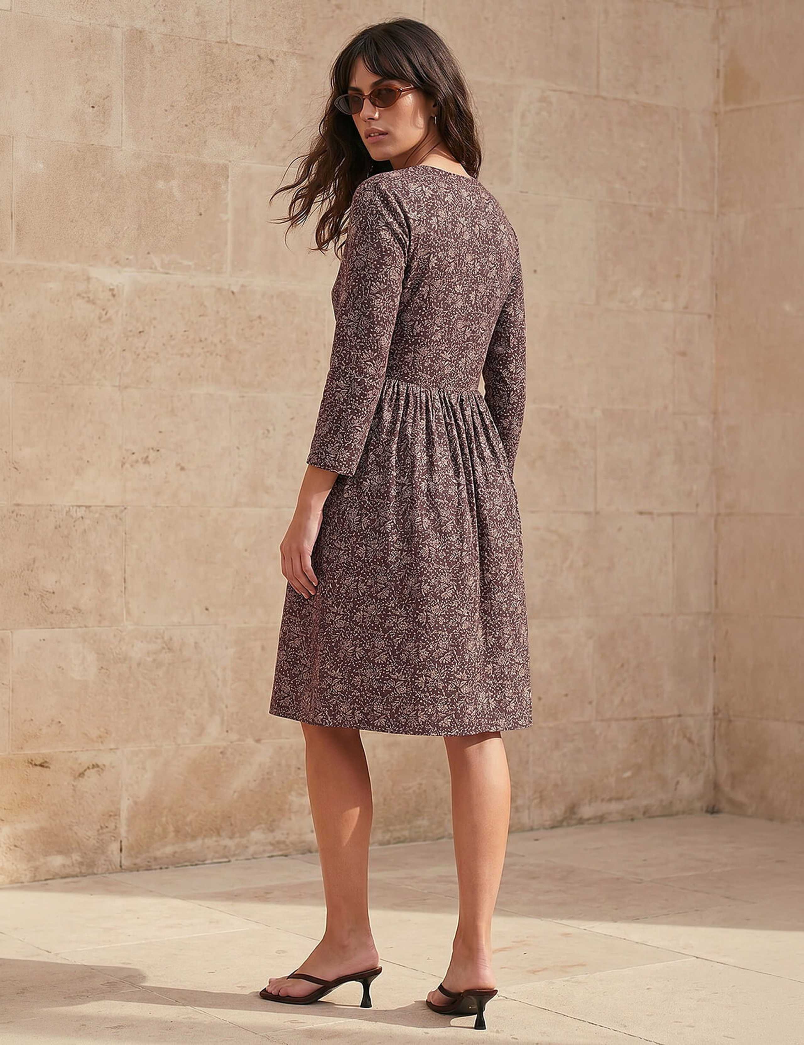 Printed Scoop Neck Mini Waisted Dress 3 of 4