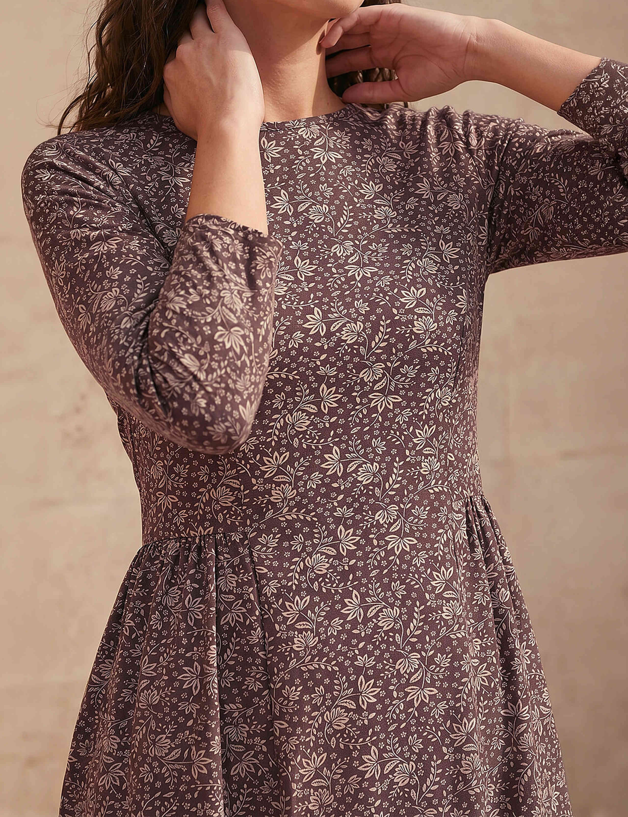 Printed Scoop Neck Mini Waisted Dress 4 of 4