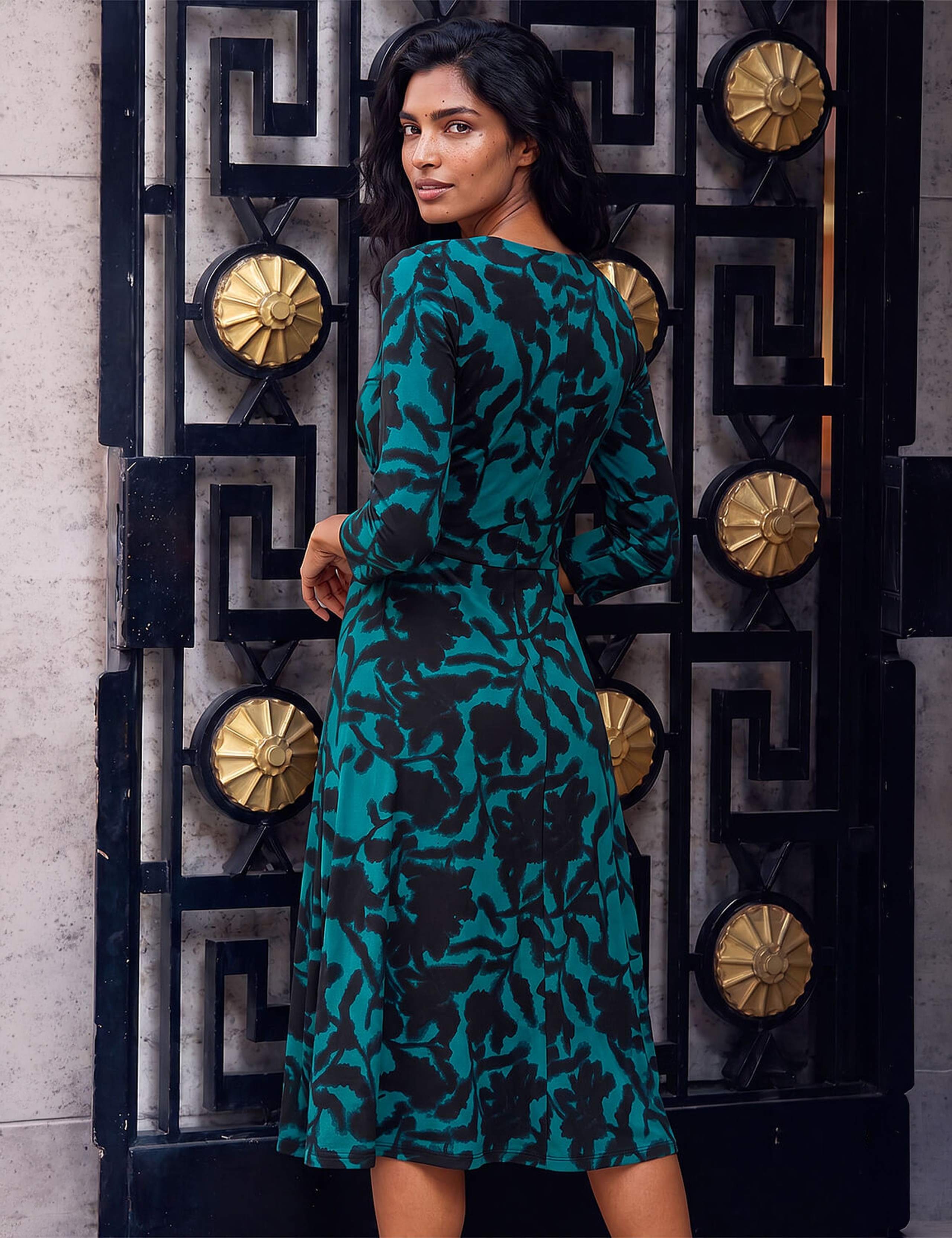 Floral Print V Neck Wrap Midi Dress 3 of 4