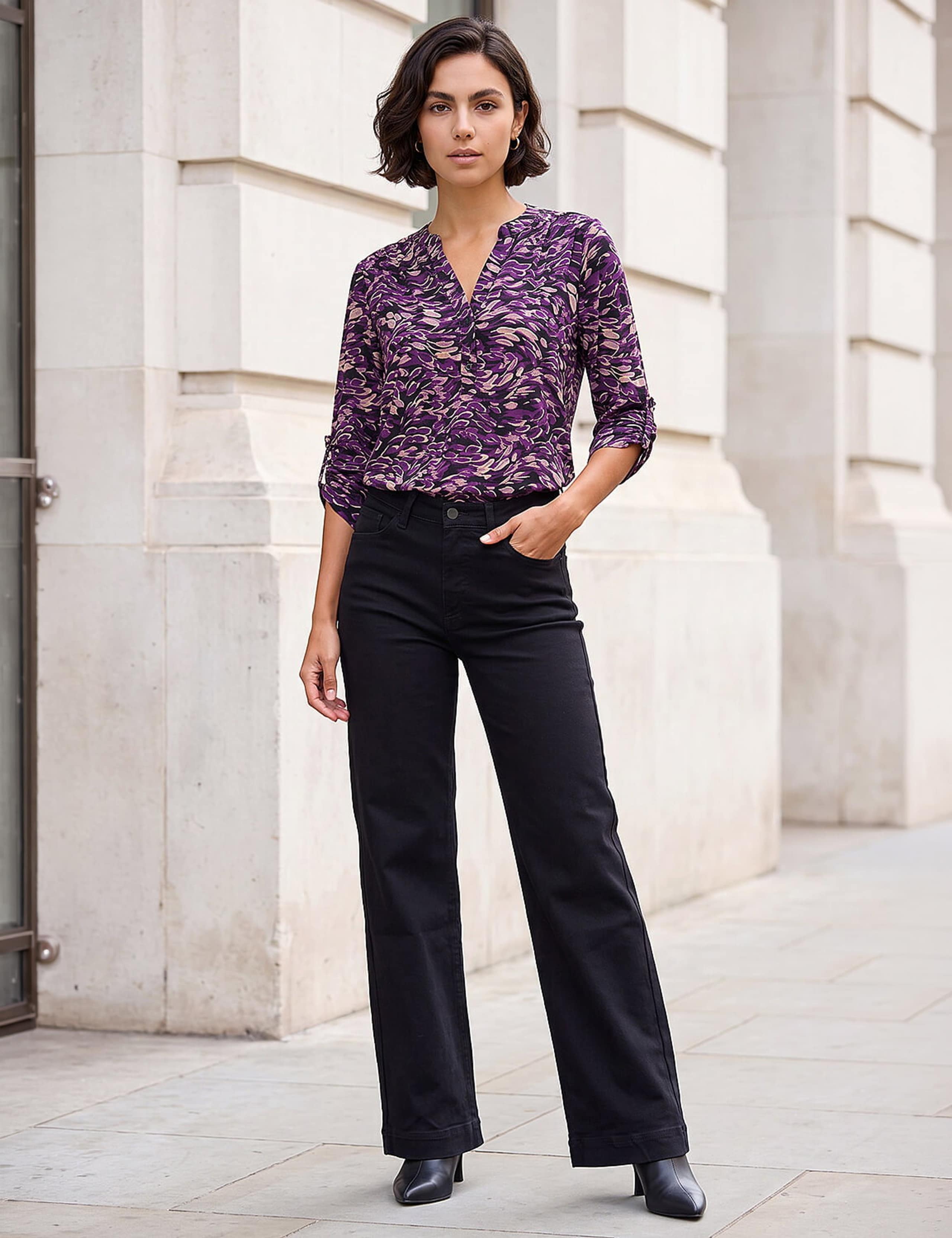 Abstract Print V Neck Stretch Shirt 2 of 4
