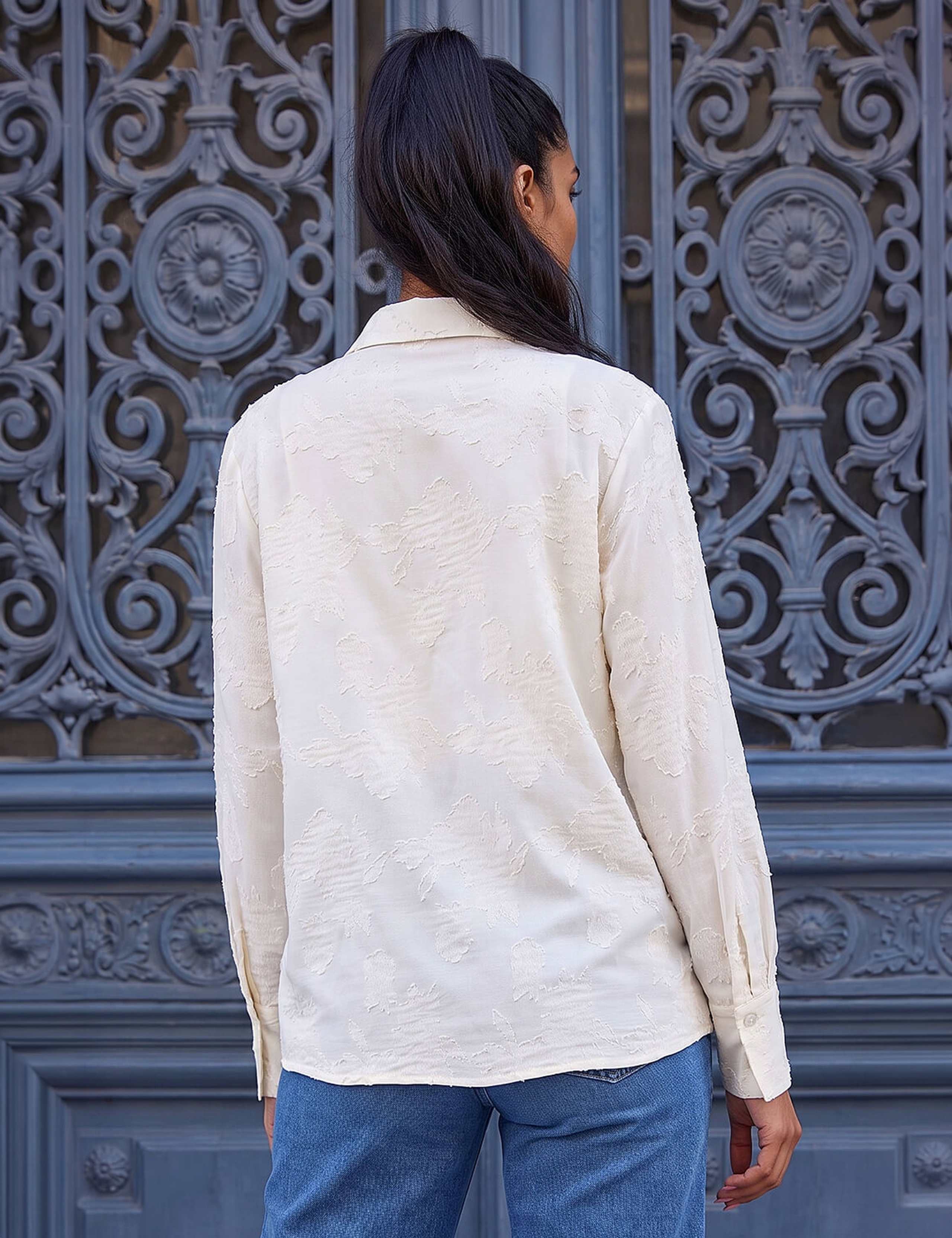 Floral Textured Collared Shirt 2 of 4