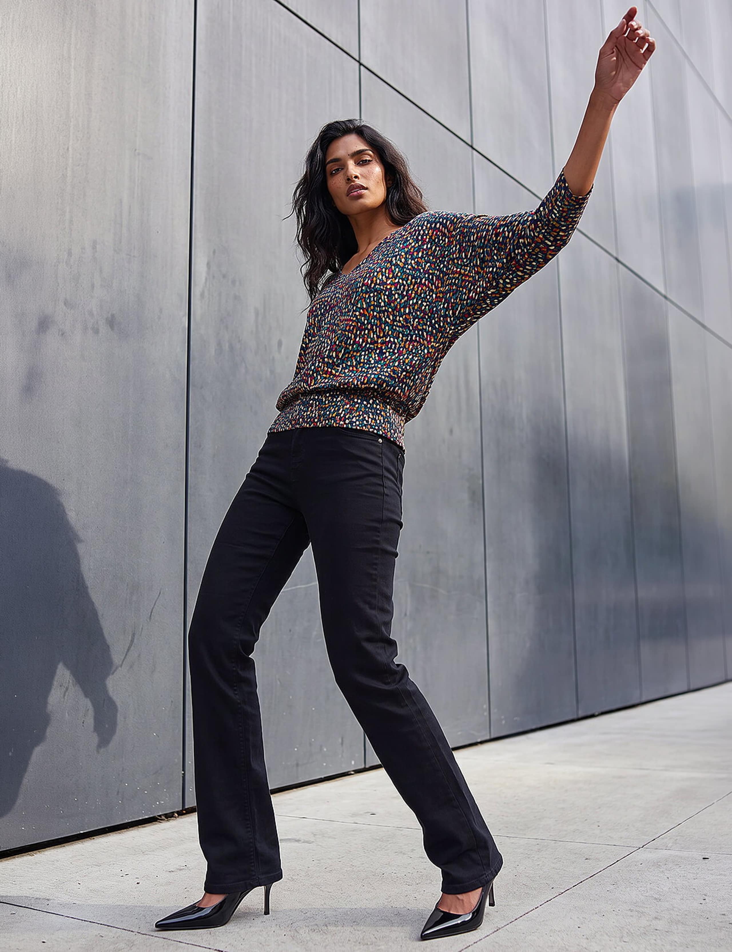 Printed V-Neck Bubble Hem Top 1 of 4