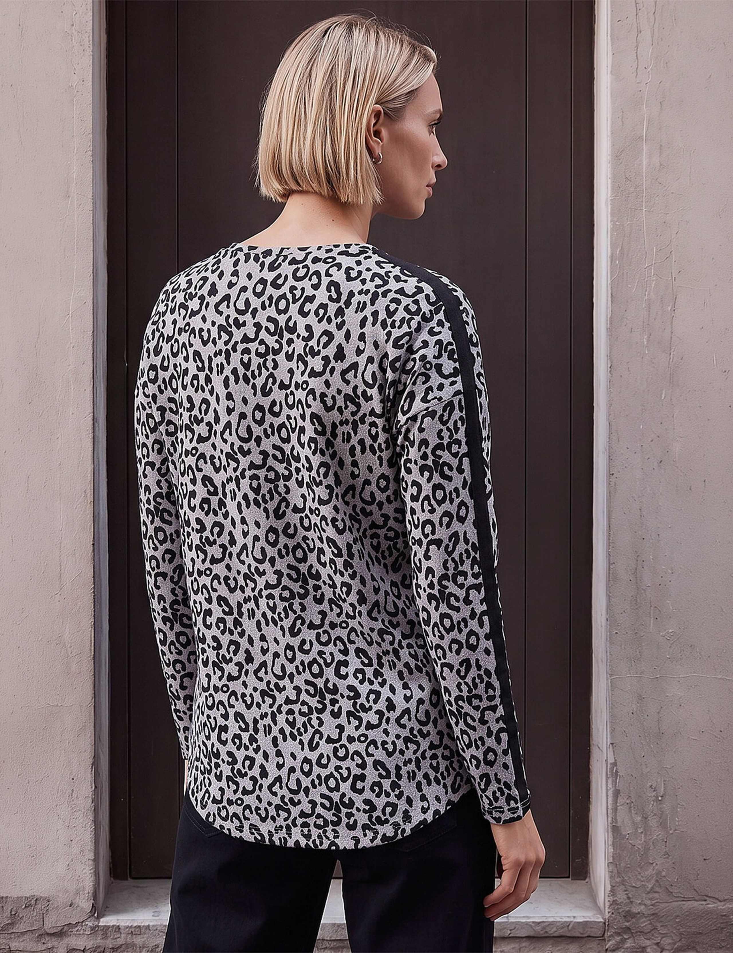 Jersey Animal Print Sequin Star Top 4 of 4
