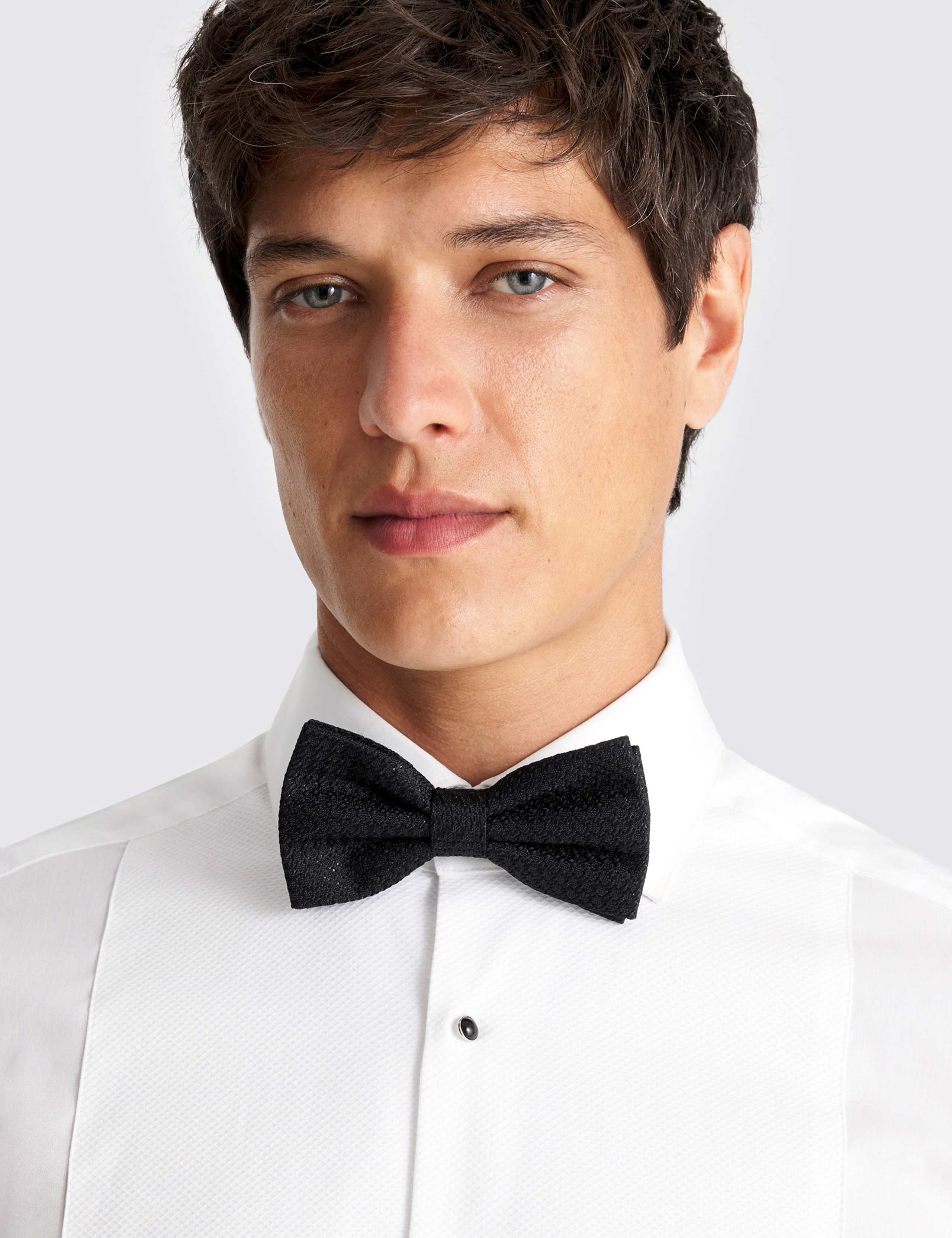 Textured Italian Pure Silk Bow Tie 2 of 2