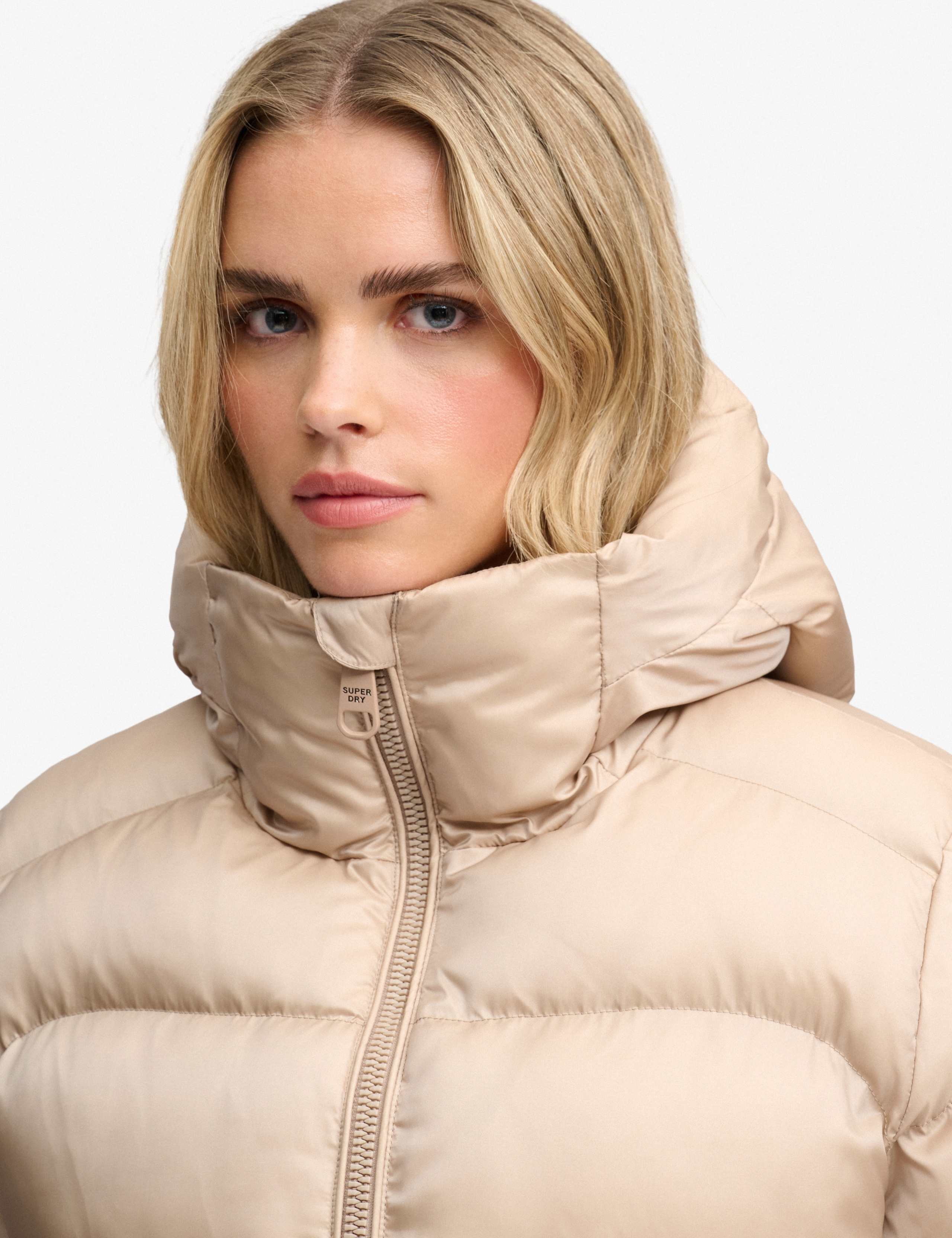 High Shine Padded Hooded Puffer Jacket 4 of 8