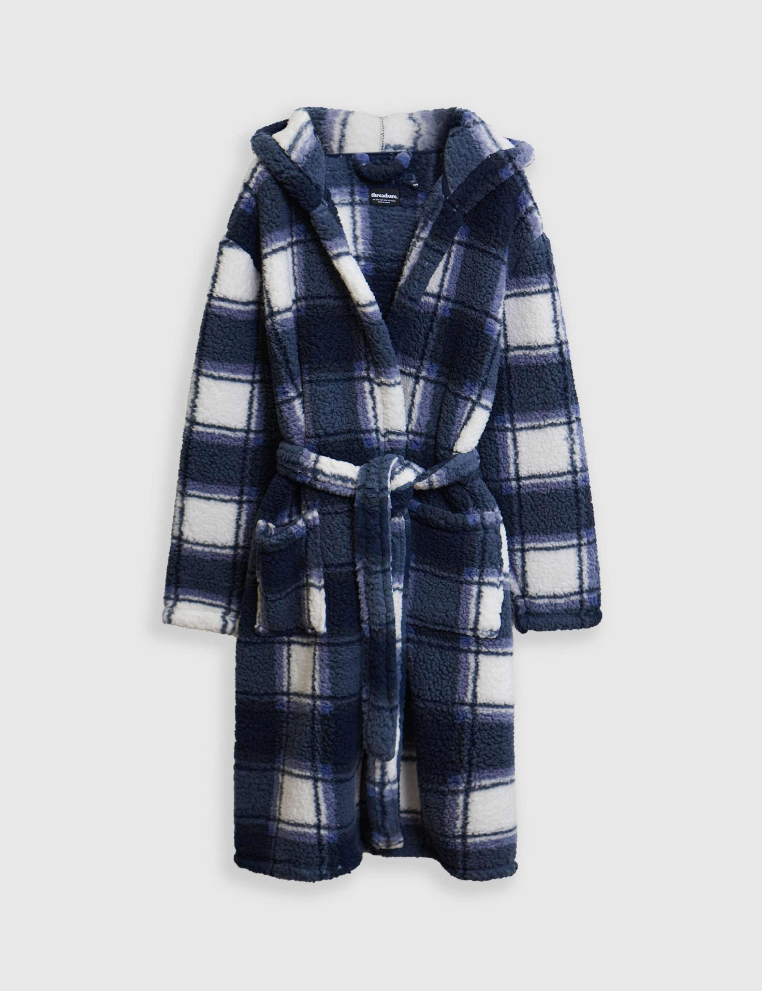 Sherpa Lined Shawl Collar Dressing Gown 2 of 5