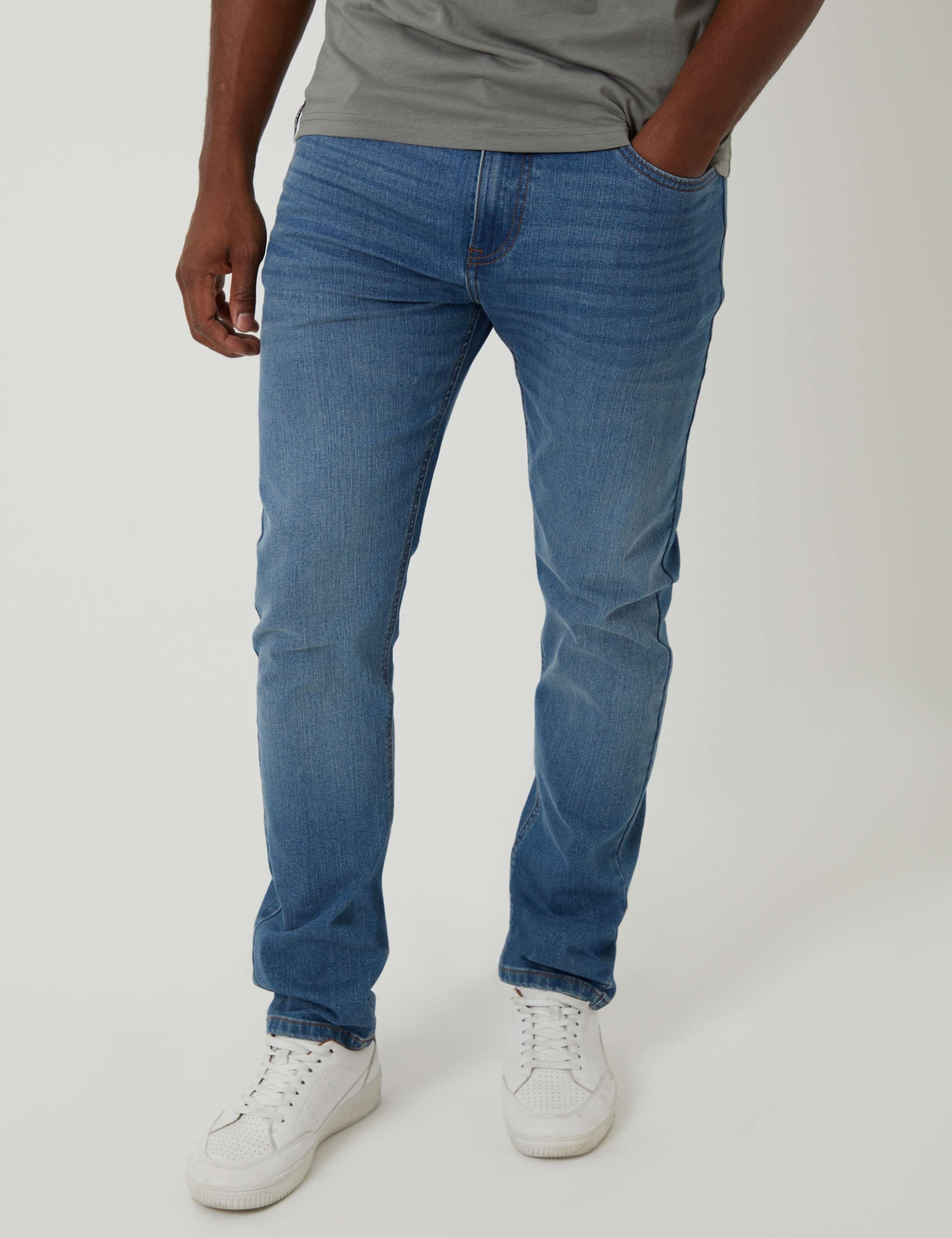 Slim Fit Cotton Rich Jeans 3 of 5