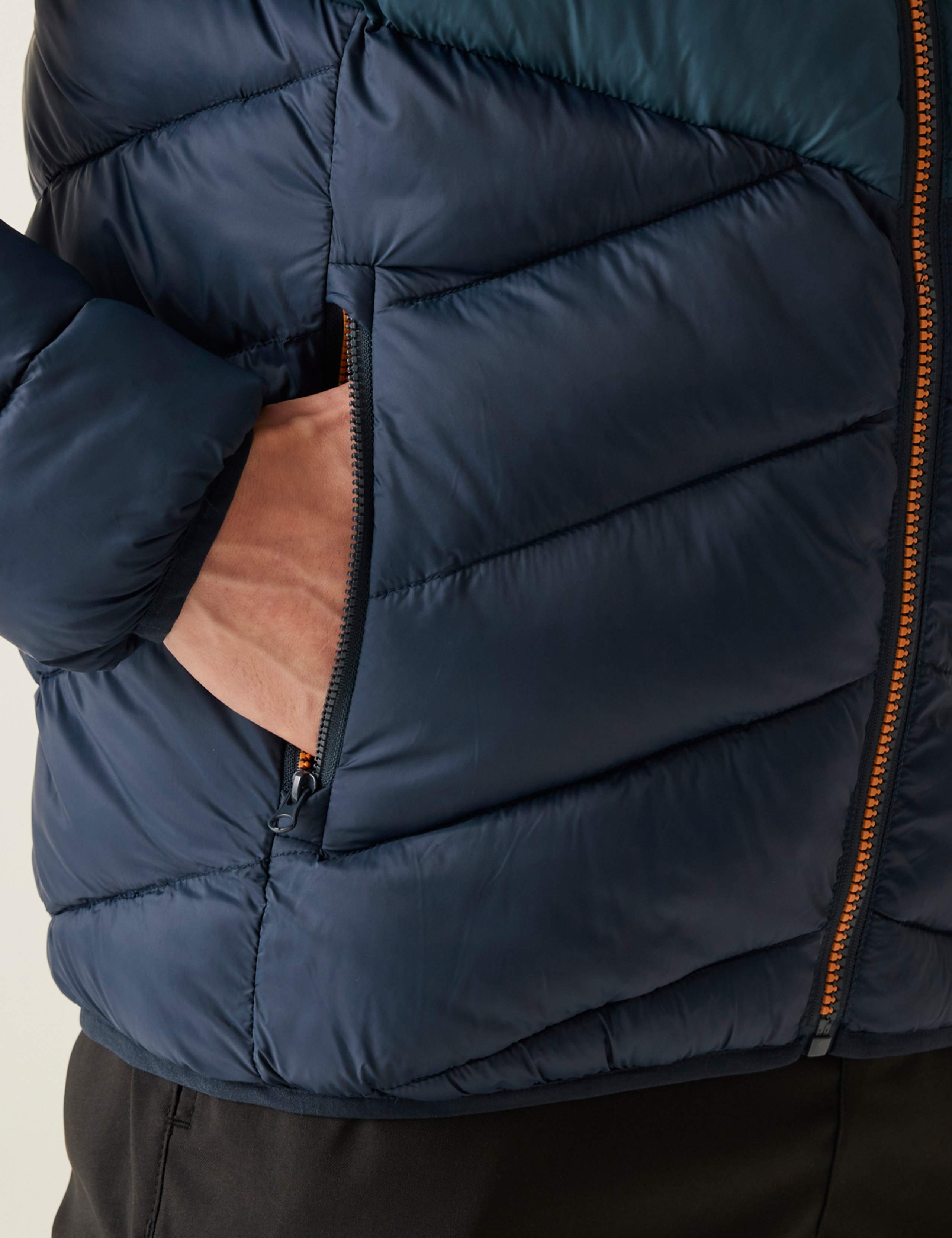 Dalent Lightweight Padded Jacket 6 of 6
