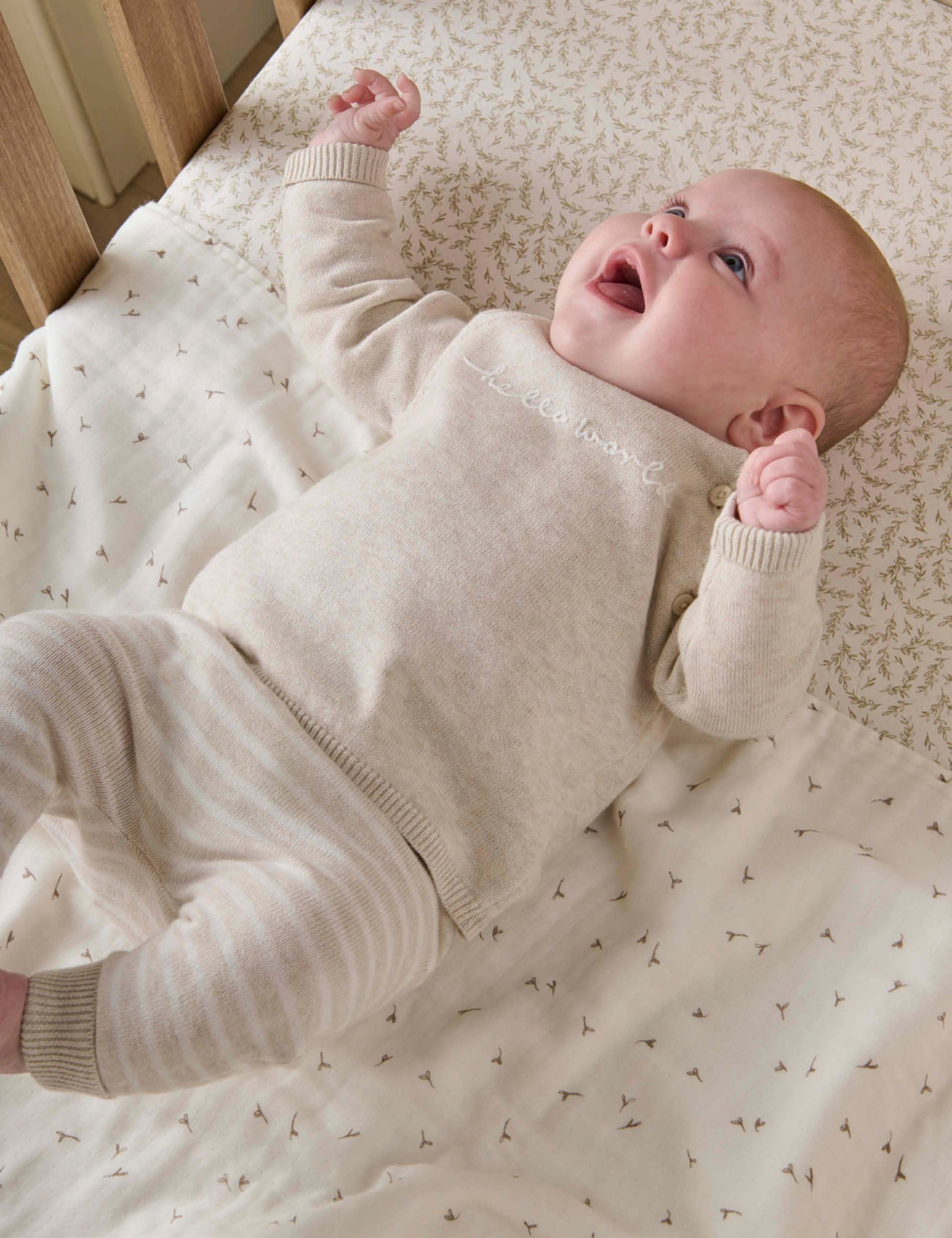 2pc Pure Cotton Slogan Outfit (0-9 Mths) 8 of 9