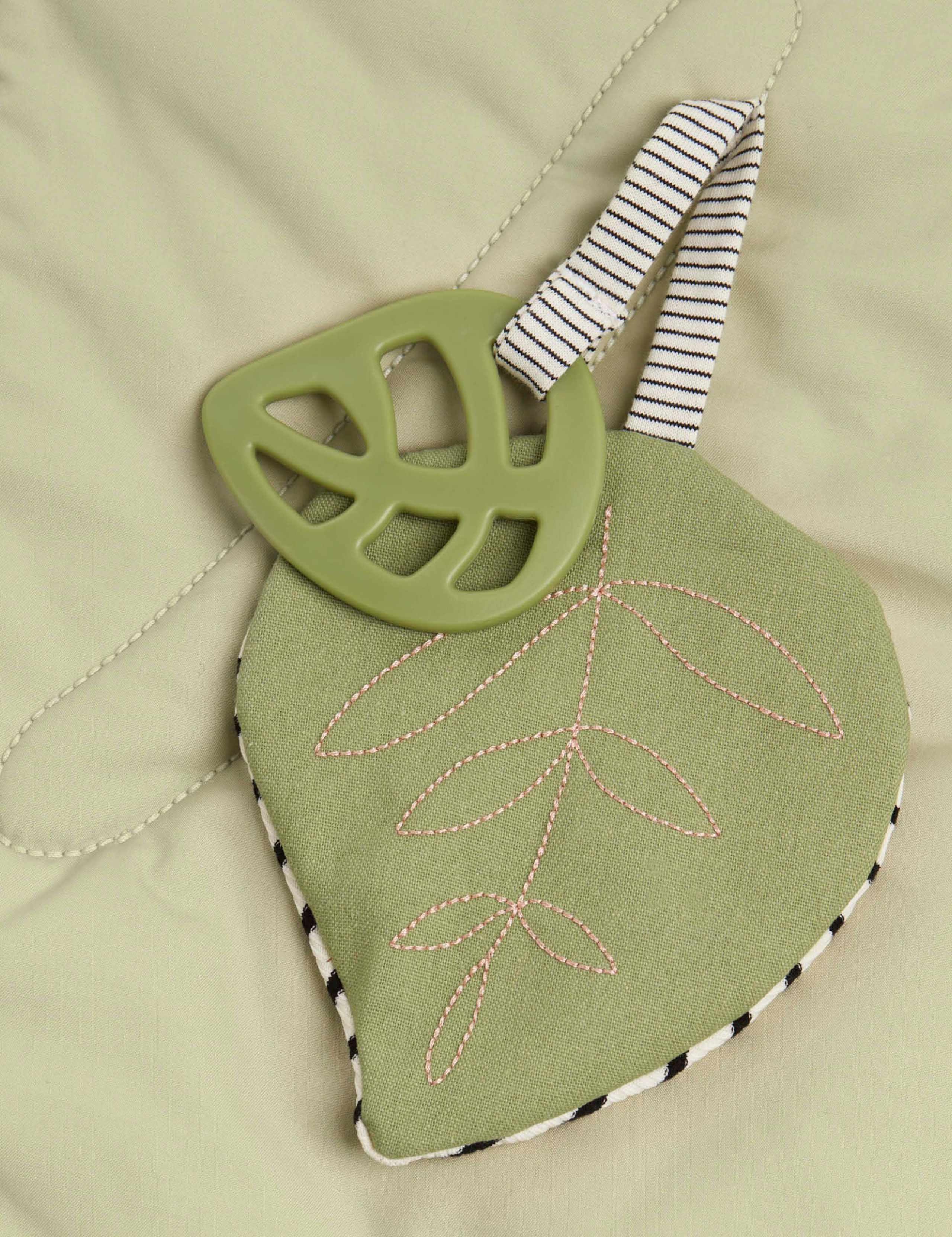 BabyPlay Leaf Playmat 8 of 9