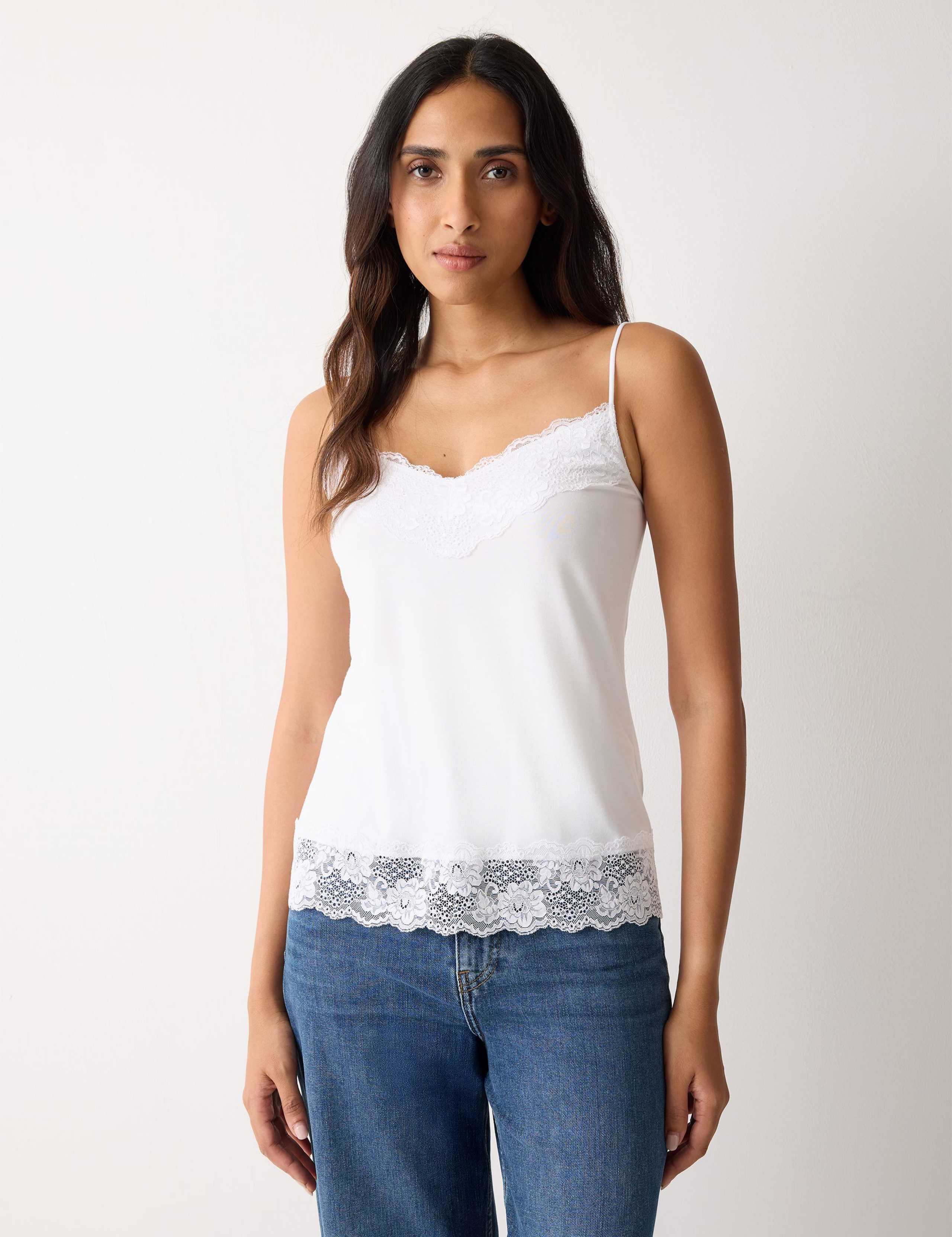 Modal Rich V-Neck Lace Vest 1 of 4